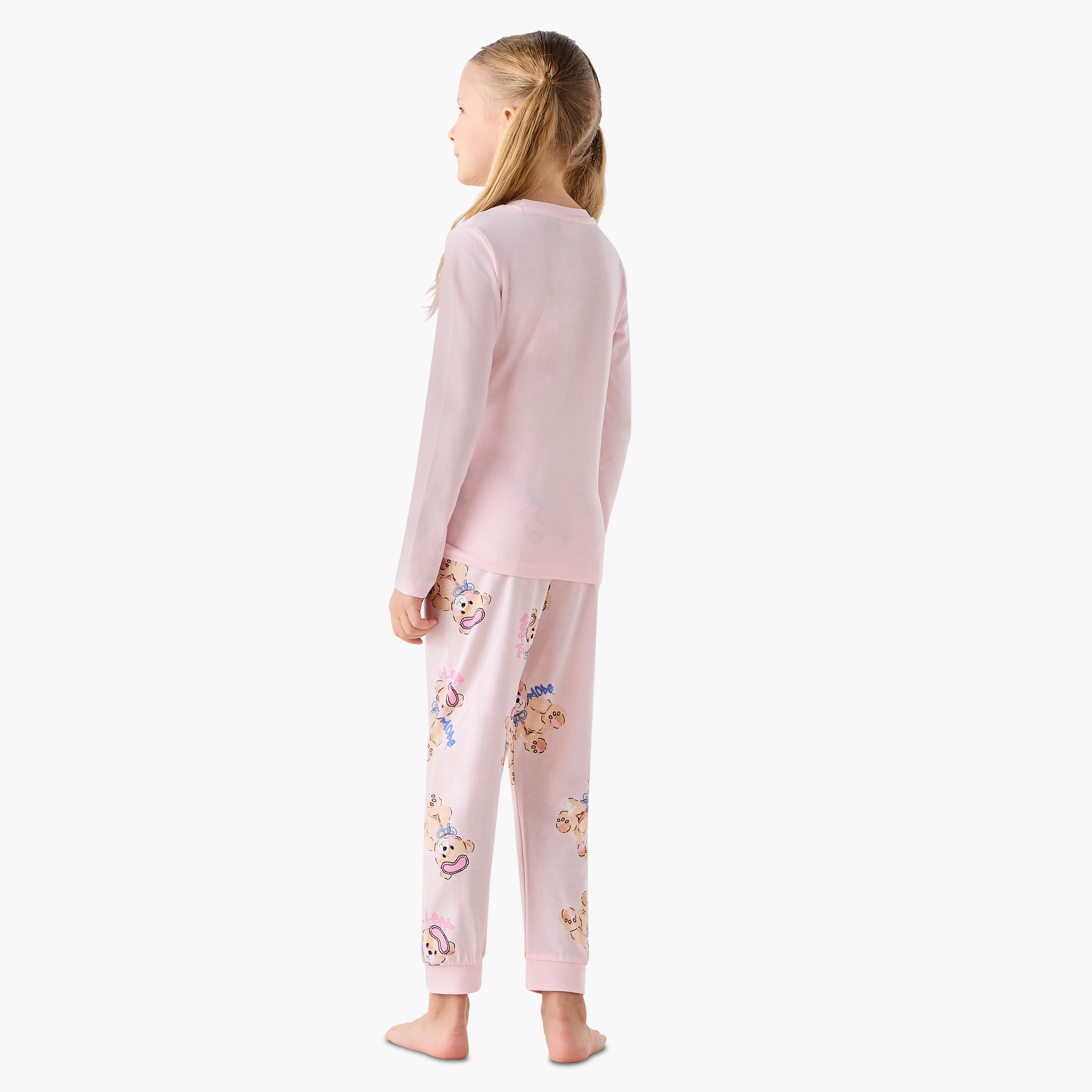 طقم بيجاما بطبعات جرافيك - قطن - بأكمام طويلة - وياقة ضيقة للبنات من جونيورز-baby-girls-clothing-winterwear-pyjamasets-image-4