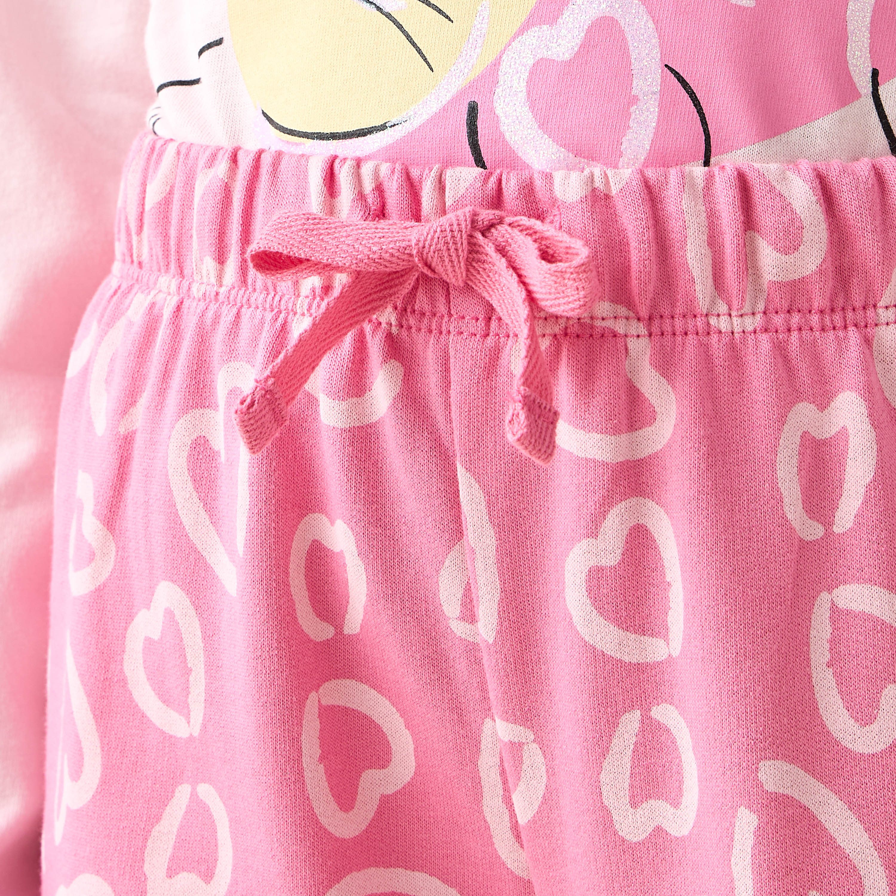 Juniors Cotton Crew Neck Long Sleeves Pyjama Set with Heart Cat Print-baby-girls-clothing-winterwear-pyjamasets-image-6