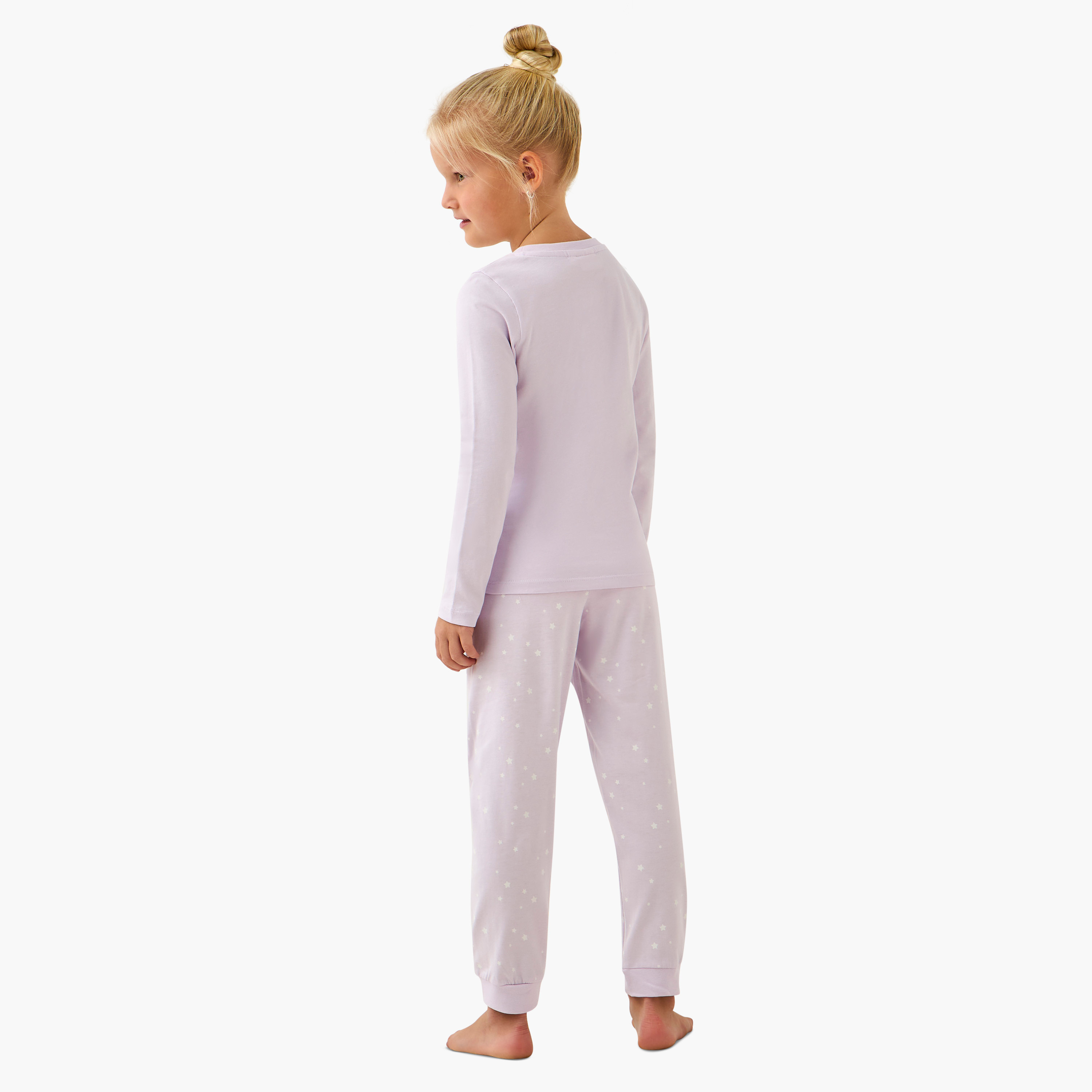 طقم بنطلون بيجاما وتيشيرت قطن بأكمام طويلة وياقة ضيقة وطبعات من جونيورز - مجموعة من قطعتين-baby-girls-clothing-nightwear-pyjamasets-image-4