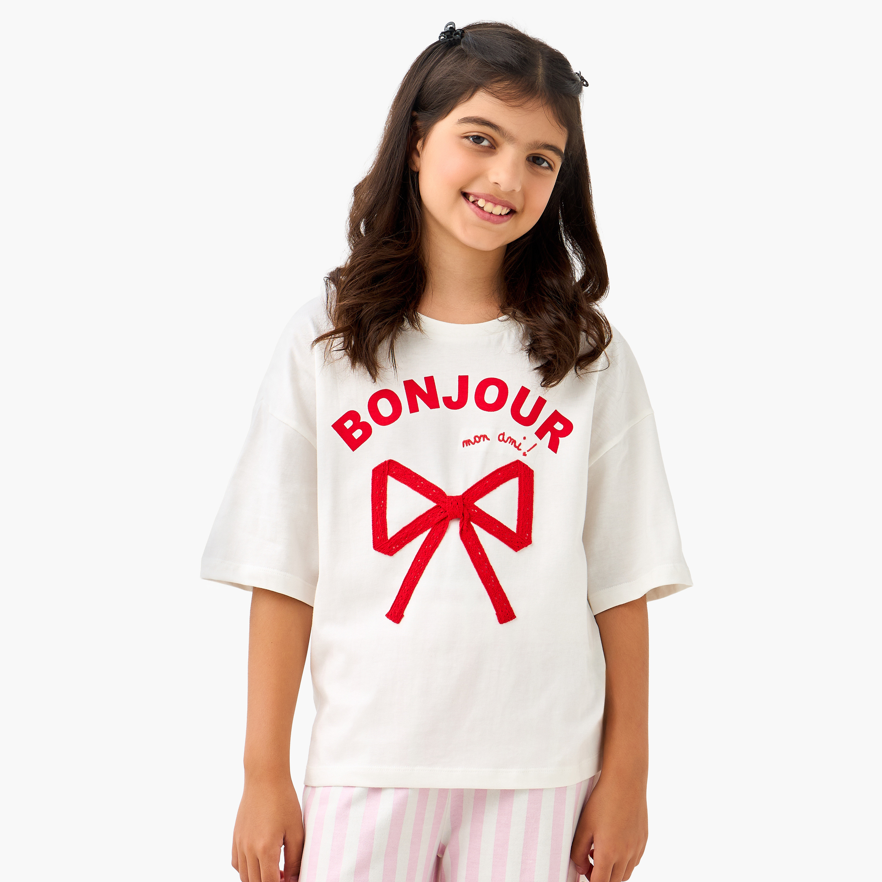 طقم بنطلون بيجاما وتيشيرت بزخارف فيونكة من جونيورز-girls-clothing-nightwear-image-2