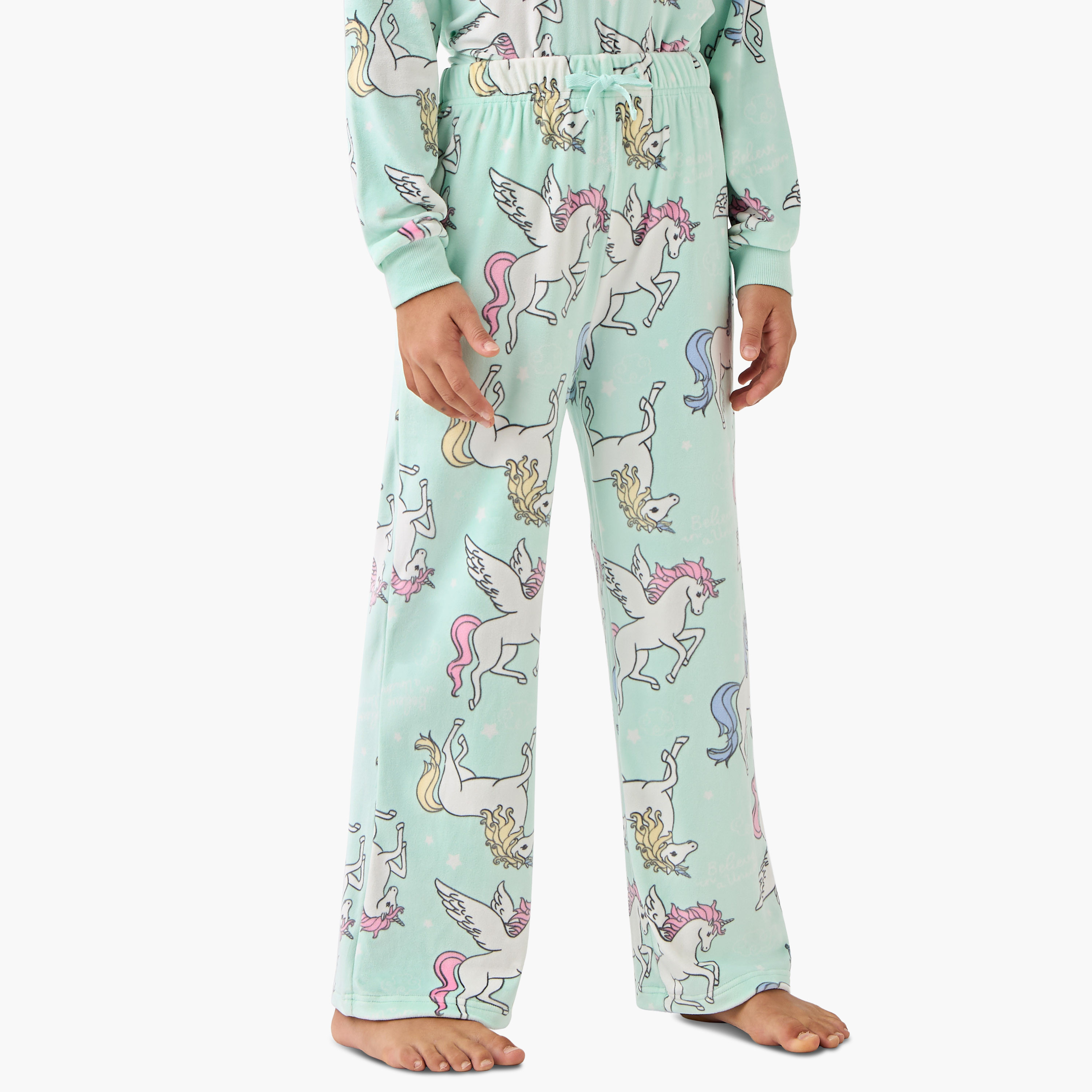 طقم تيشيرت وبنطلون بيجاما بطبعات يونيكورن من جونيورز-girls-clothing-nightwear-image-3