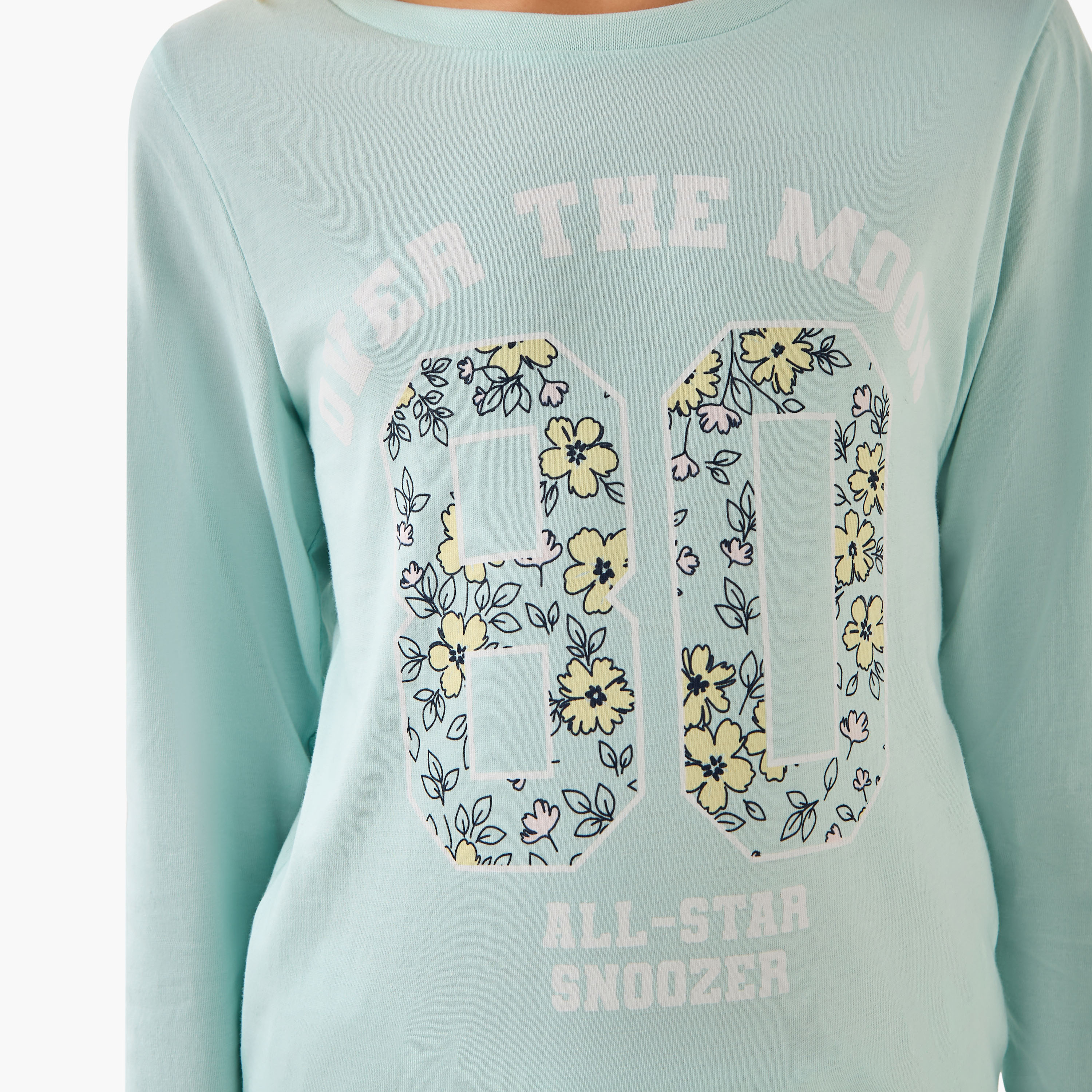 طقم بيجاما بأكمام طويلة وياقة مستديرة وبطبعات زهور للبنات من جونيورز - قطن-girls-clothing-winterwear-pyjamasets-image-2