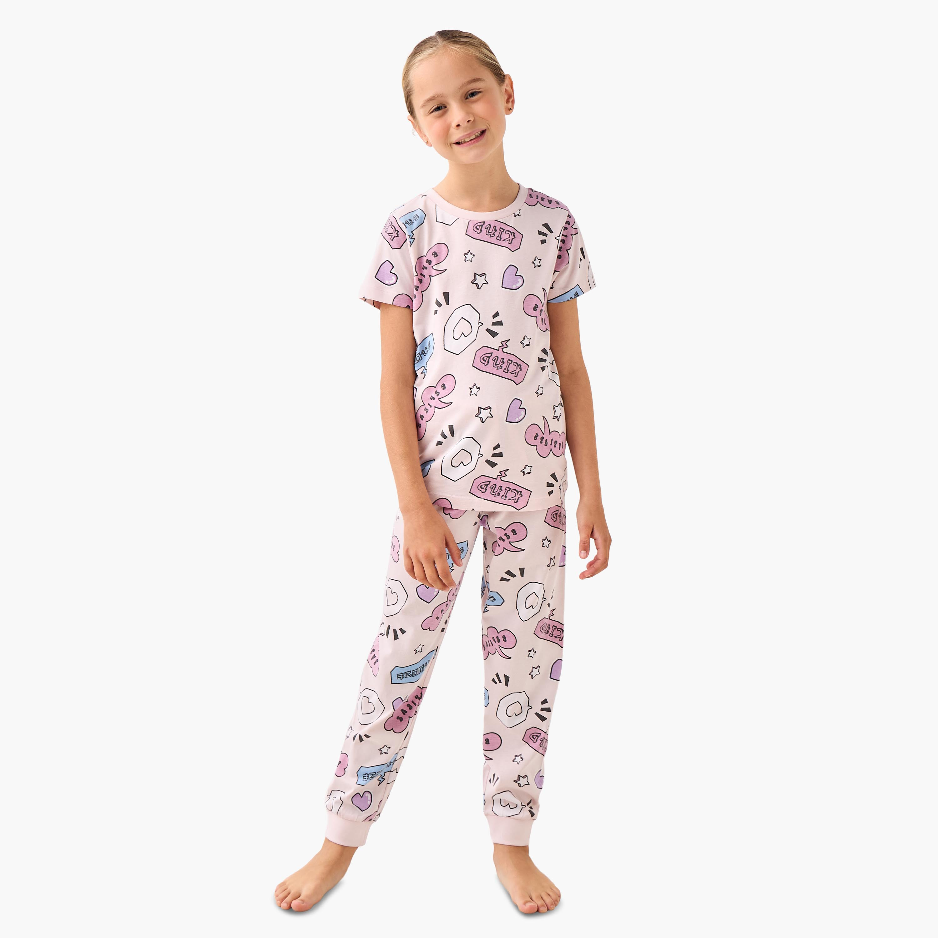 طقم بيجاما قطنية بياقة مستديرة وأكمام قصيرة وطبعات جرافيك من جونيورز – 3 قطع-girls-clothing-nightwear-image-7