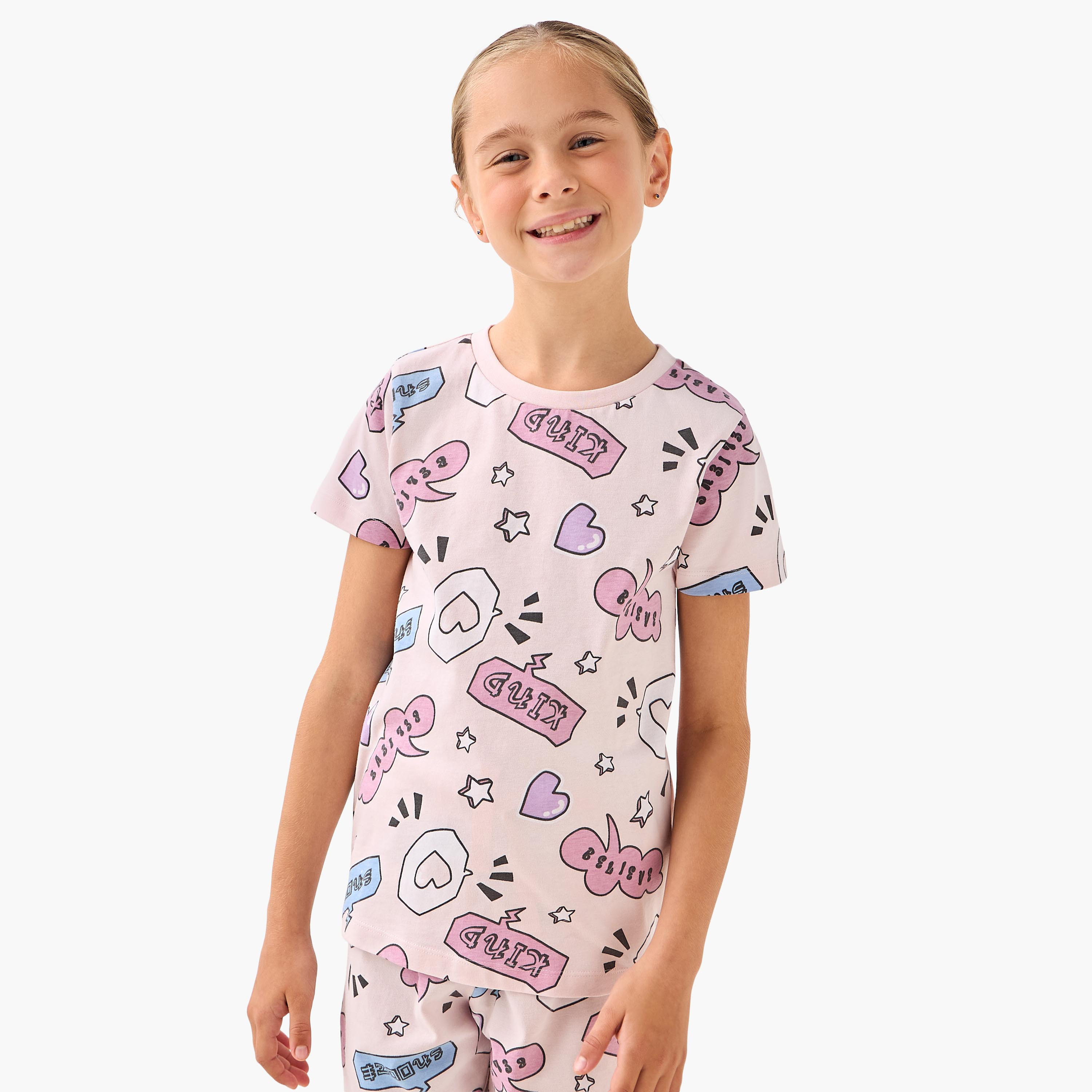 طقم بيجاما قطنية بياقة مستديرة وأكمام قصيرة وطبعات جرافيك من جونيورز – 3 قطع-girls-clothing-nightwear-image-3