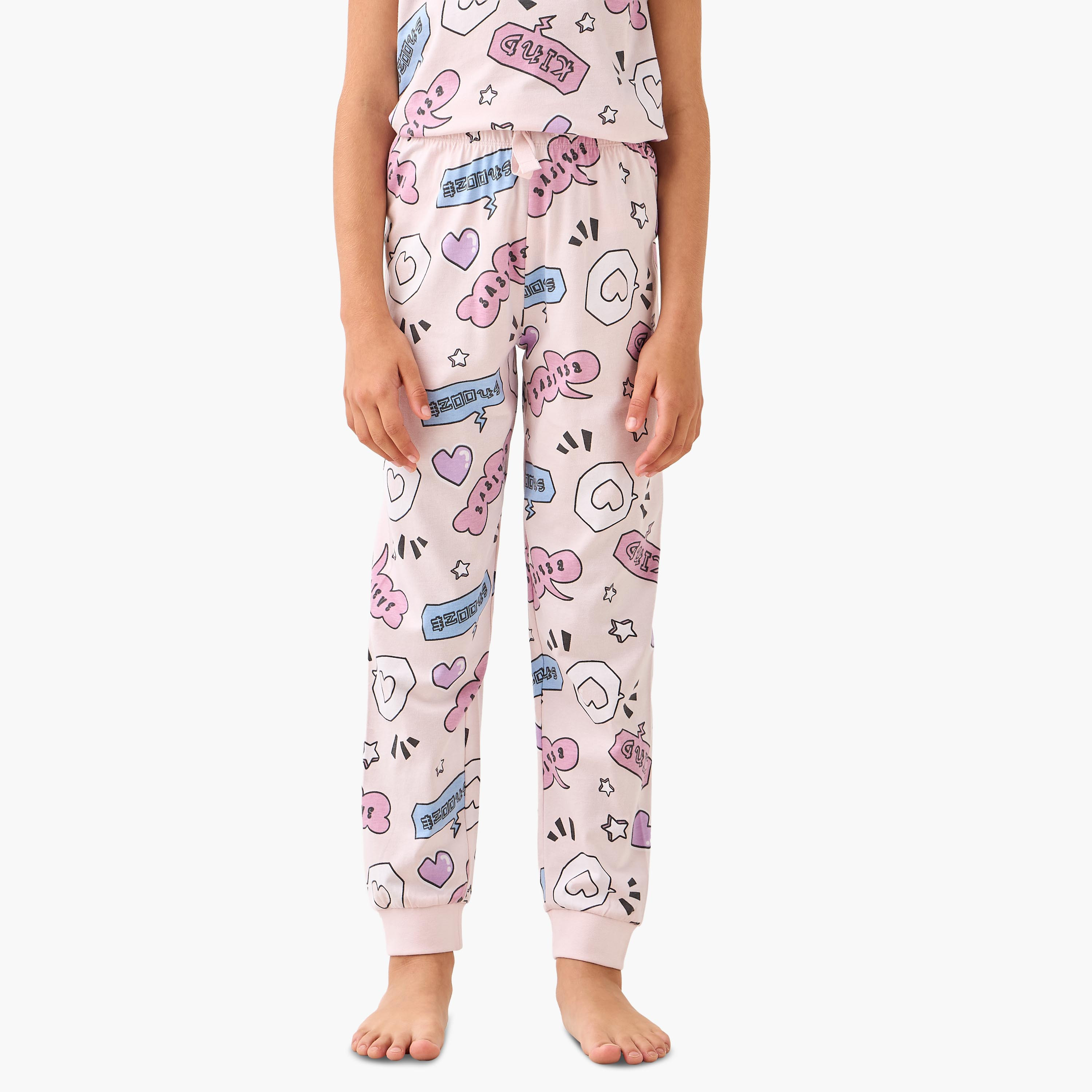 طقم بيجاما قطنية بياقة مستديرة وأكمام قصيرة وطبعات جرافيك من جونيورز – 3 قطع-girls-clothing-nightwear-image-2