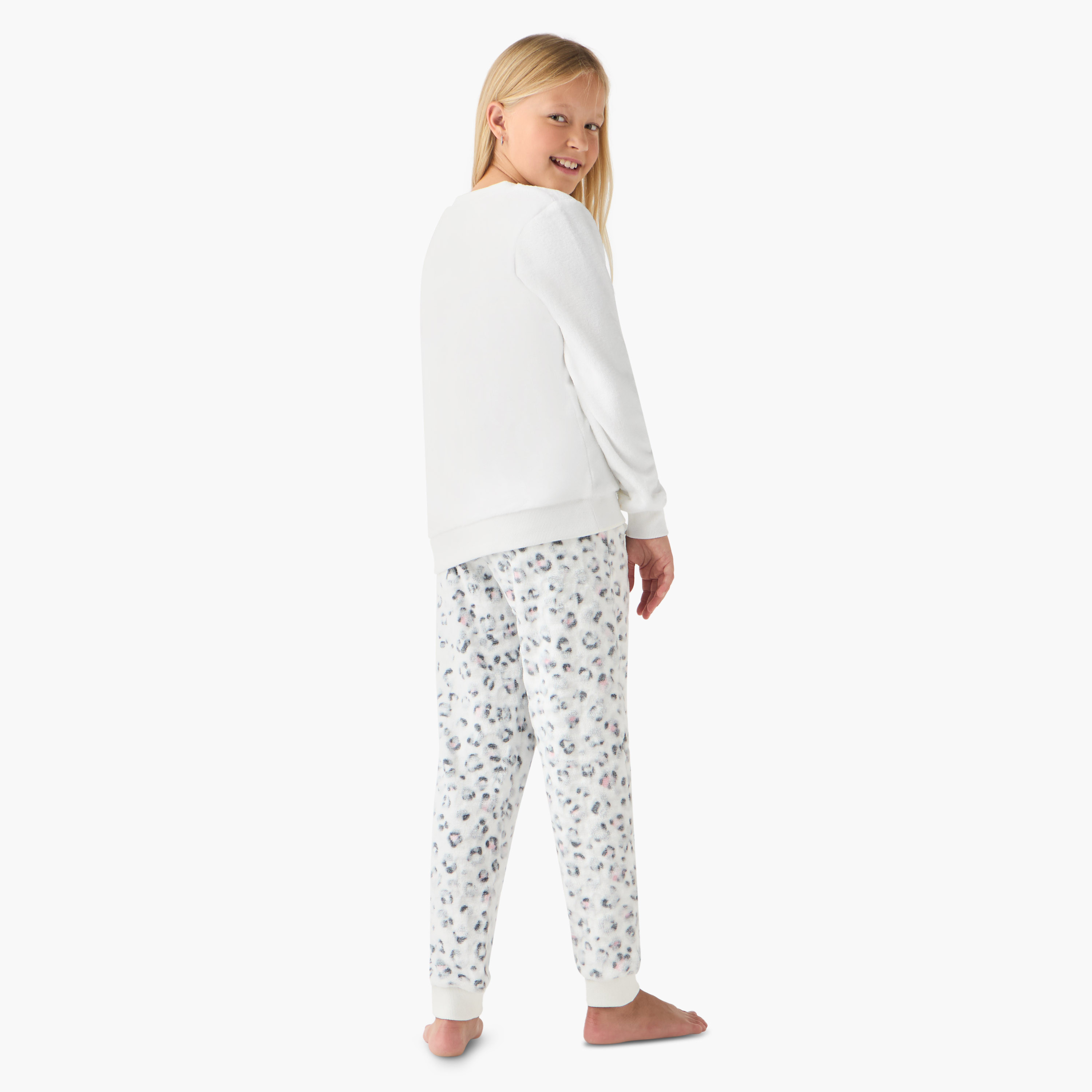 Disney Girls Pyjama Set with Daisy Duck Print - Cotton Blend - Long Sleeves - Round Neck-girls-clothing-nightwear-image-4