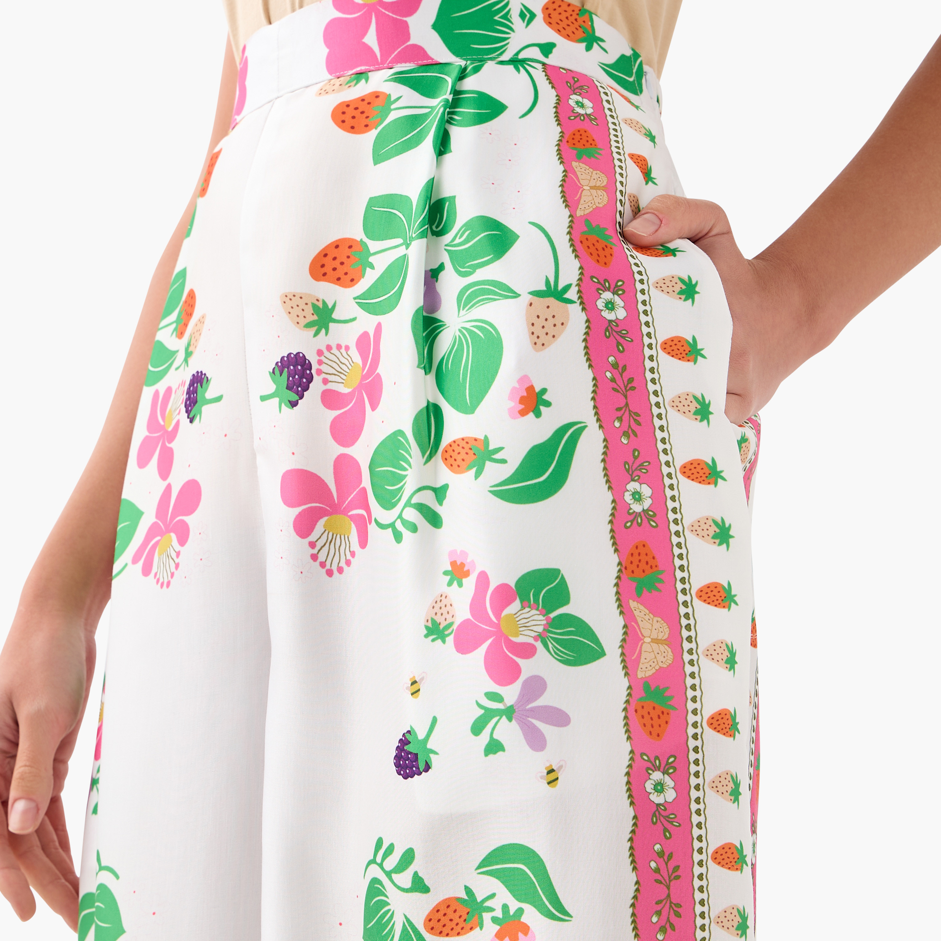 طقم قميص مع بنطلون قصير بطبعات من فيور-women-clothing-coordsets-image-6