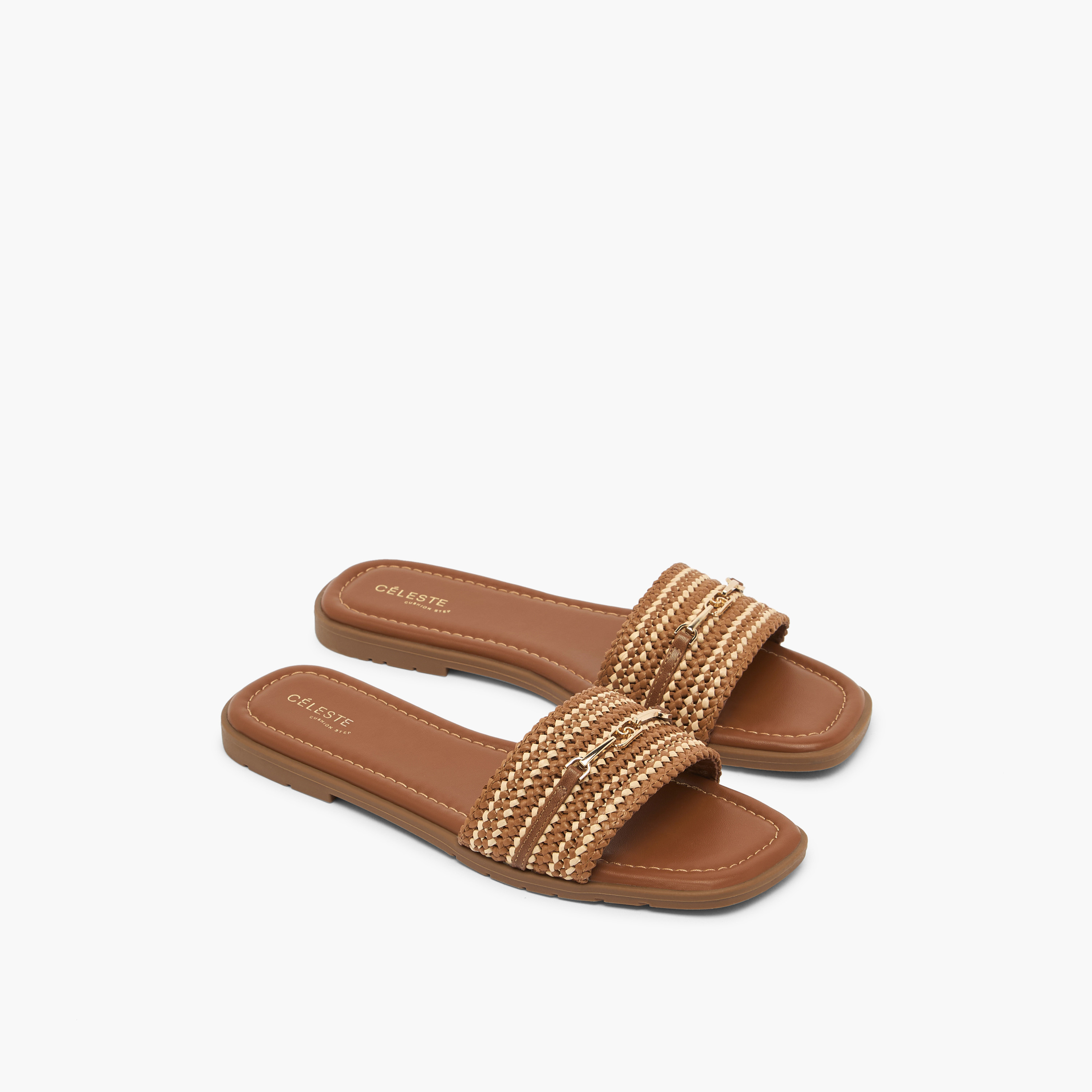 صندل سلايد بارز الملمس للنساء من سيليست-women-shoes-sandals-flats-image-1