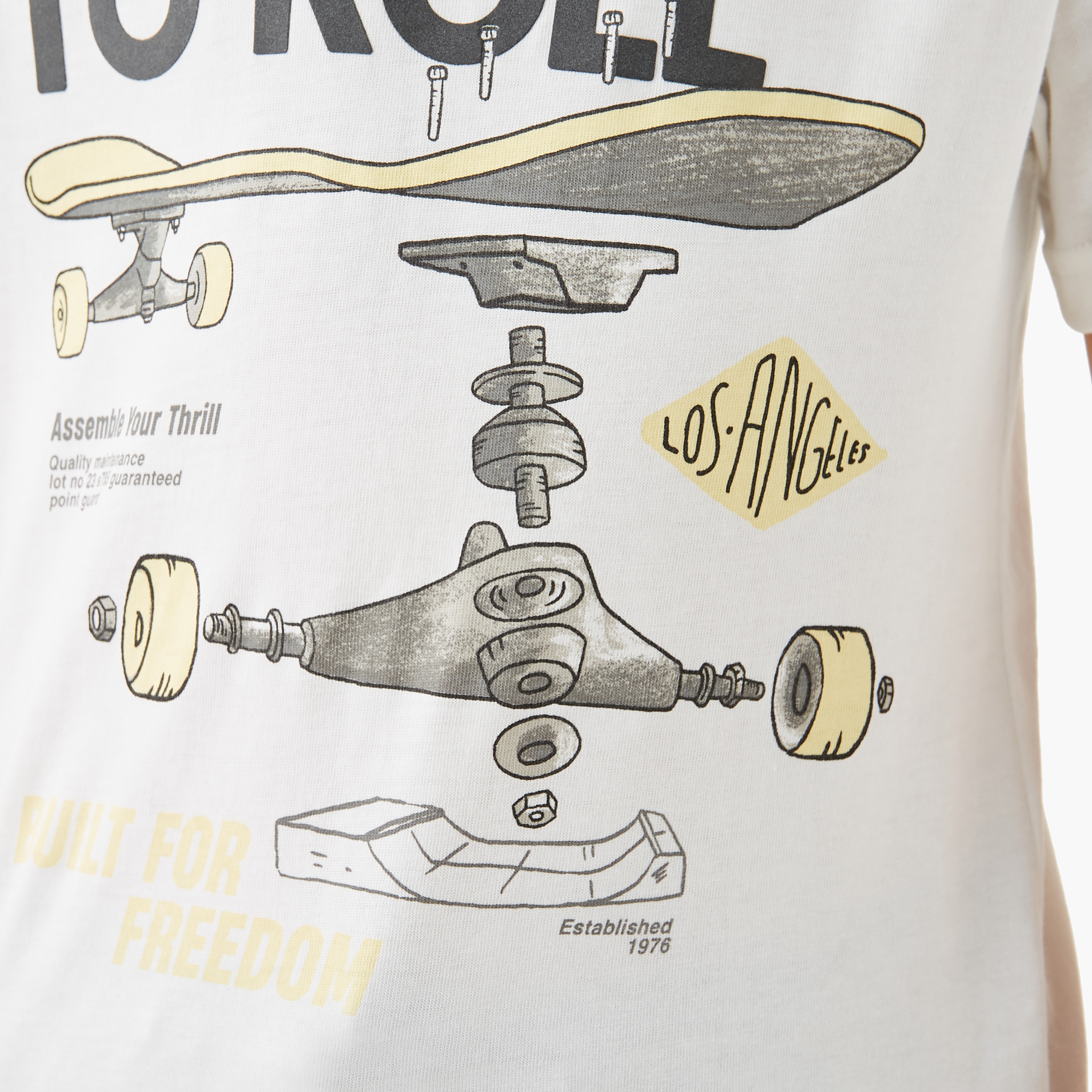 Juniors Graphic Print T-shirt with Crew Neck and Short Sleeves-boys-clothing-tshirtsandpolos-image-5
