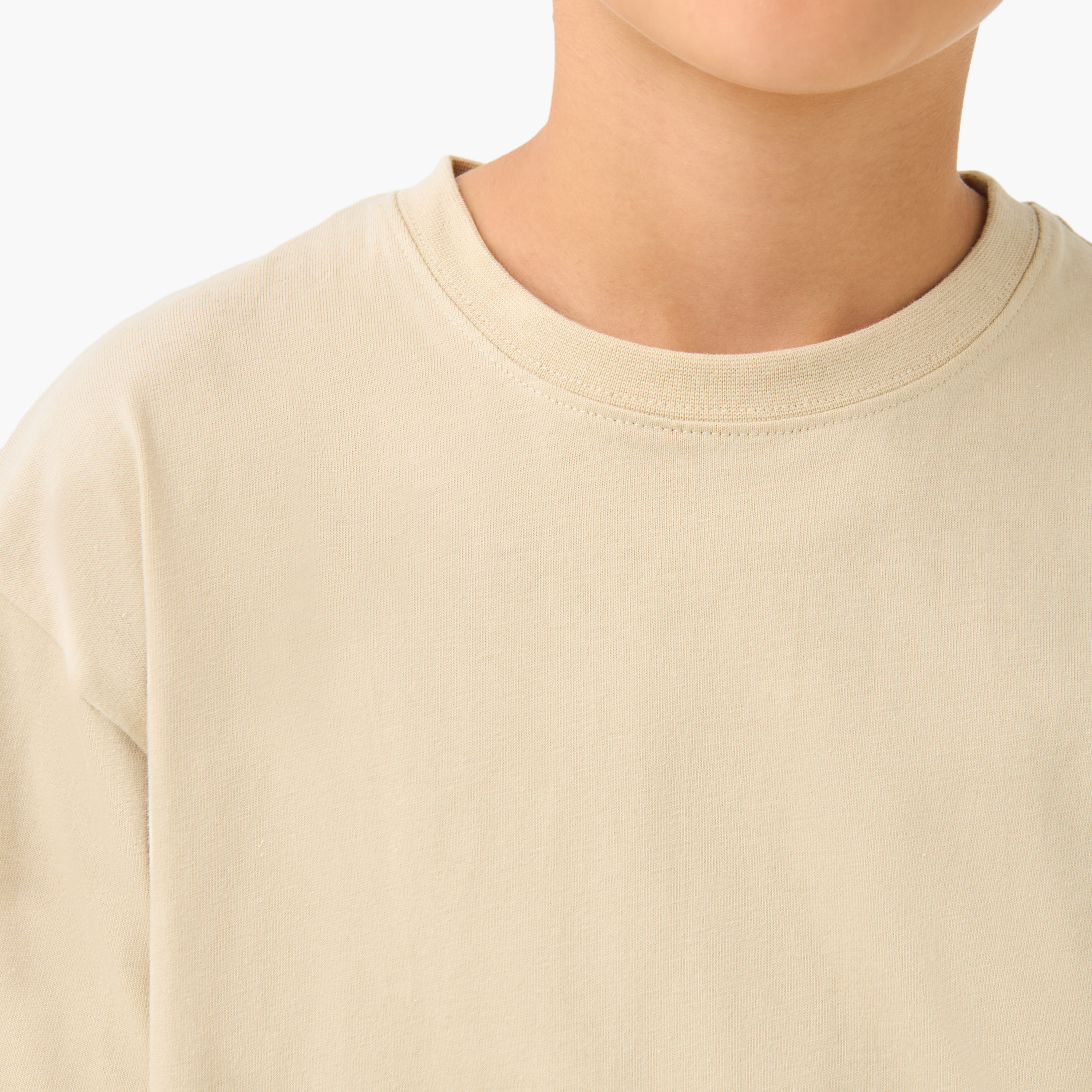تيشيرت سادة بياقة مستديرة وأكمام قصيرة من جونيورز-boys-clothing-tshirtsandpolos-image-1