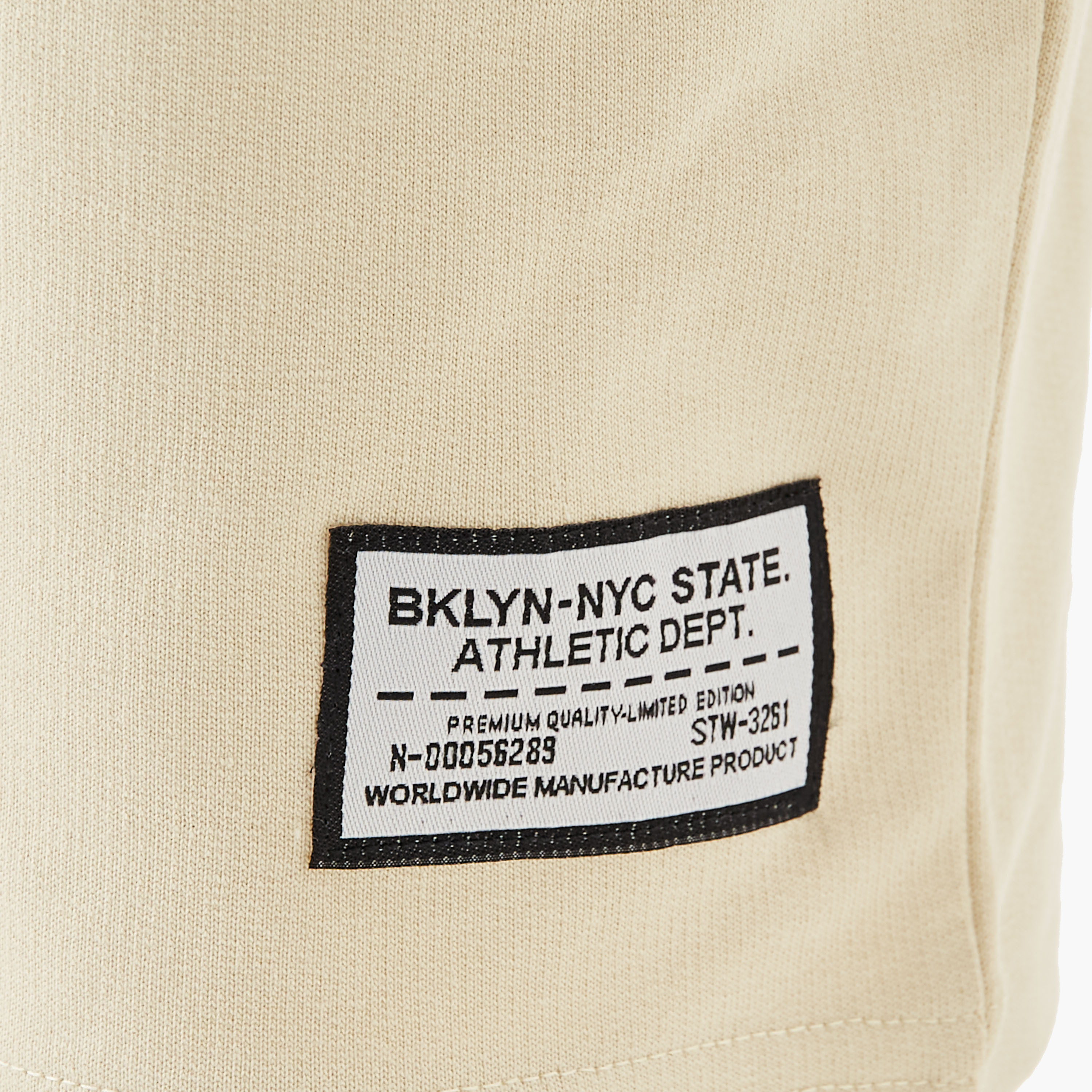 شورت برباط إغلاق وجيوب وزخارف من جونيورز-boys-clothing-bottoms-shorts-image-5
