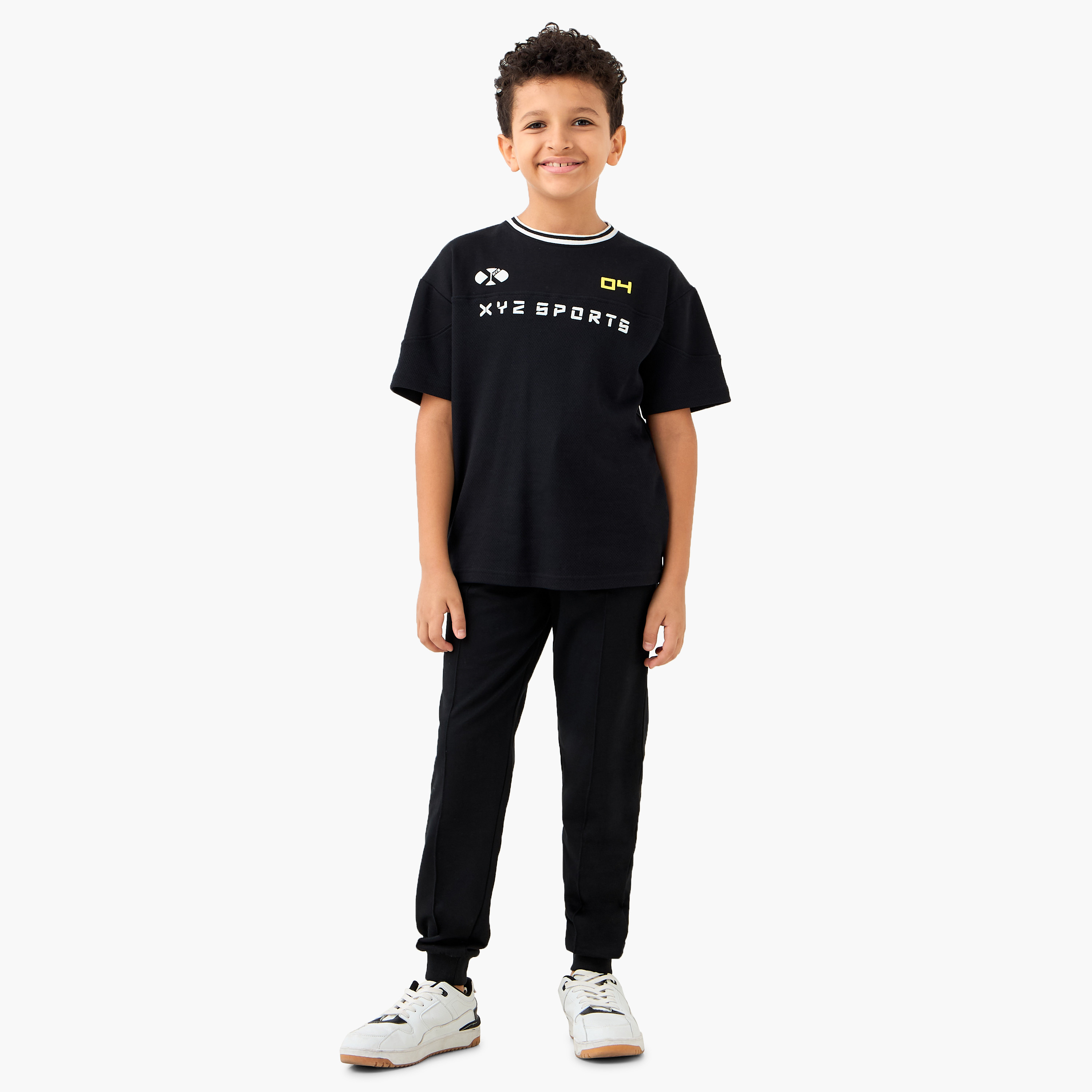 بنطلون رياضي سادة بخصر مطاطي وجيوب من جونيورز-boys-clothing-bottoms-joggersandtrackpants-image-4