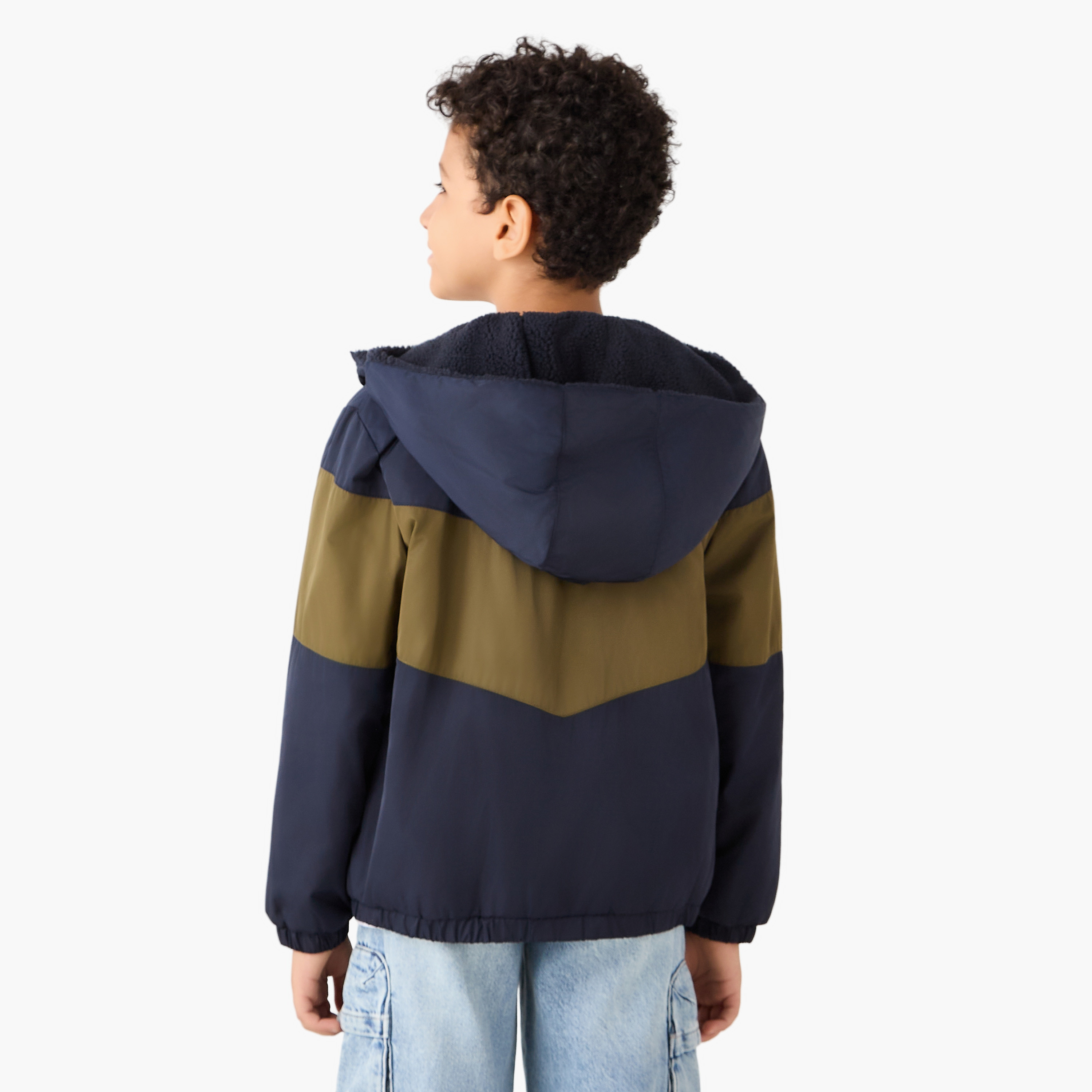 جاكيت أطفال ثقيل قابل للعكس بأكمام طويلة وجيوب وقوالب ملونة من جونيورز-boys-clothing-jacketsandcoats-image-4