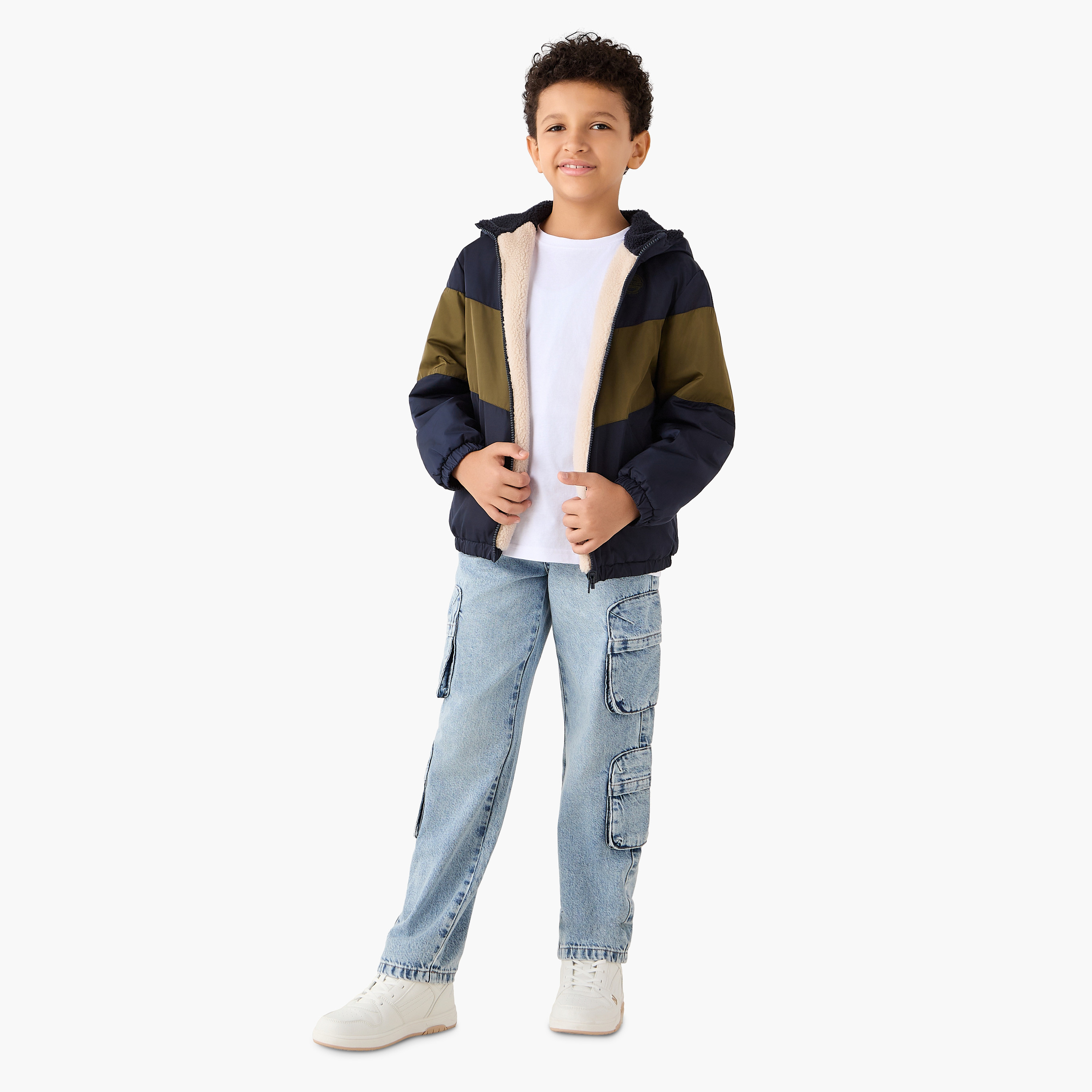 جاكيت أطفال ثقيل قابل للعكس بأكمام طويلة وجيوب وقوالب ملونة من جونيورز-boys-clothing-jacketsandcoats-image-1