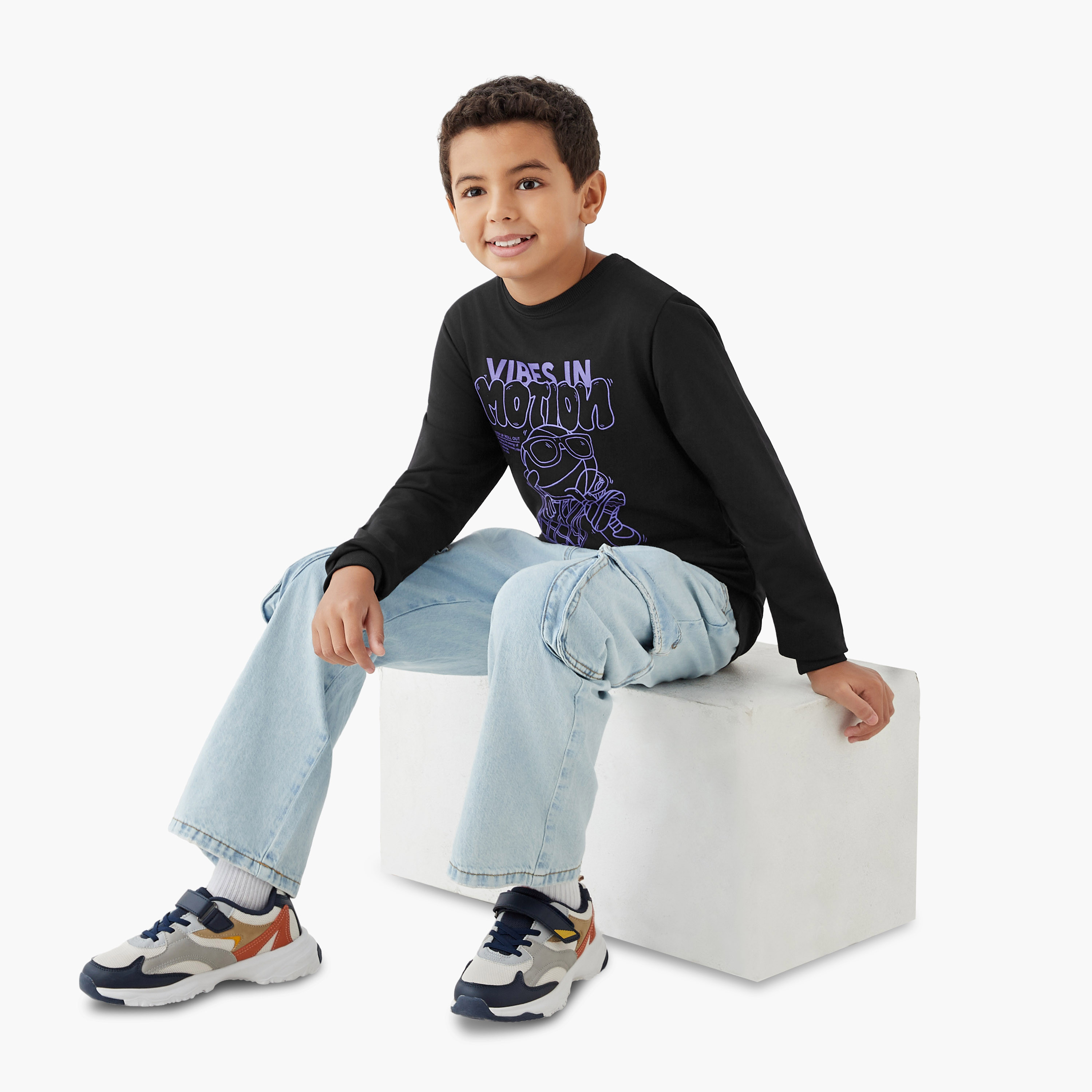 Juniors Graphic Print Sweatshirt with Long Sleeves-boys-clothing-sweatshirts-image-2
