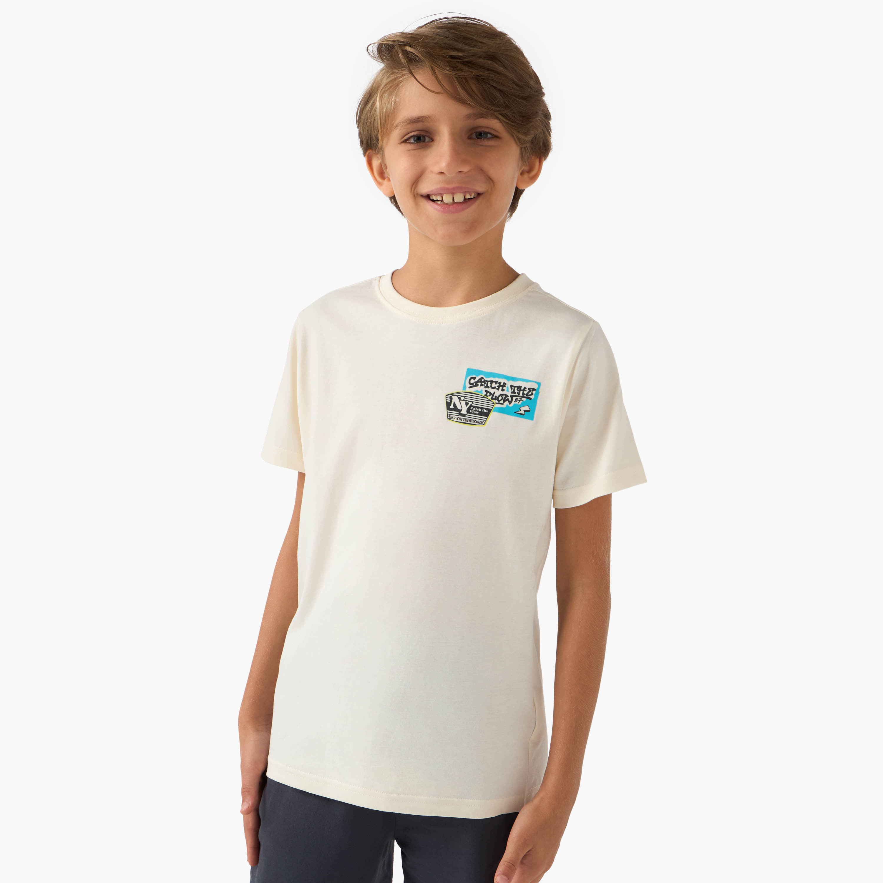 طقم شورت وتيشيرت 3 قطع بطبعات من جونيورز-boys-clothing-setsandcoords-image-3