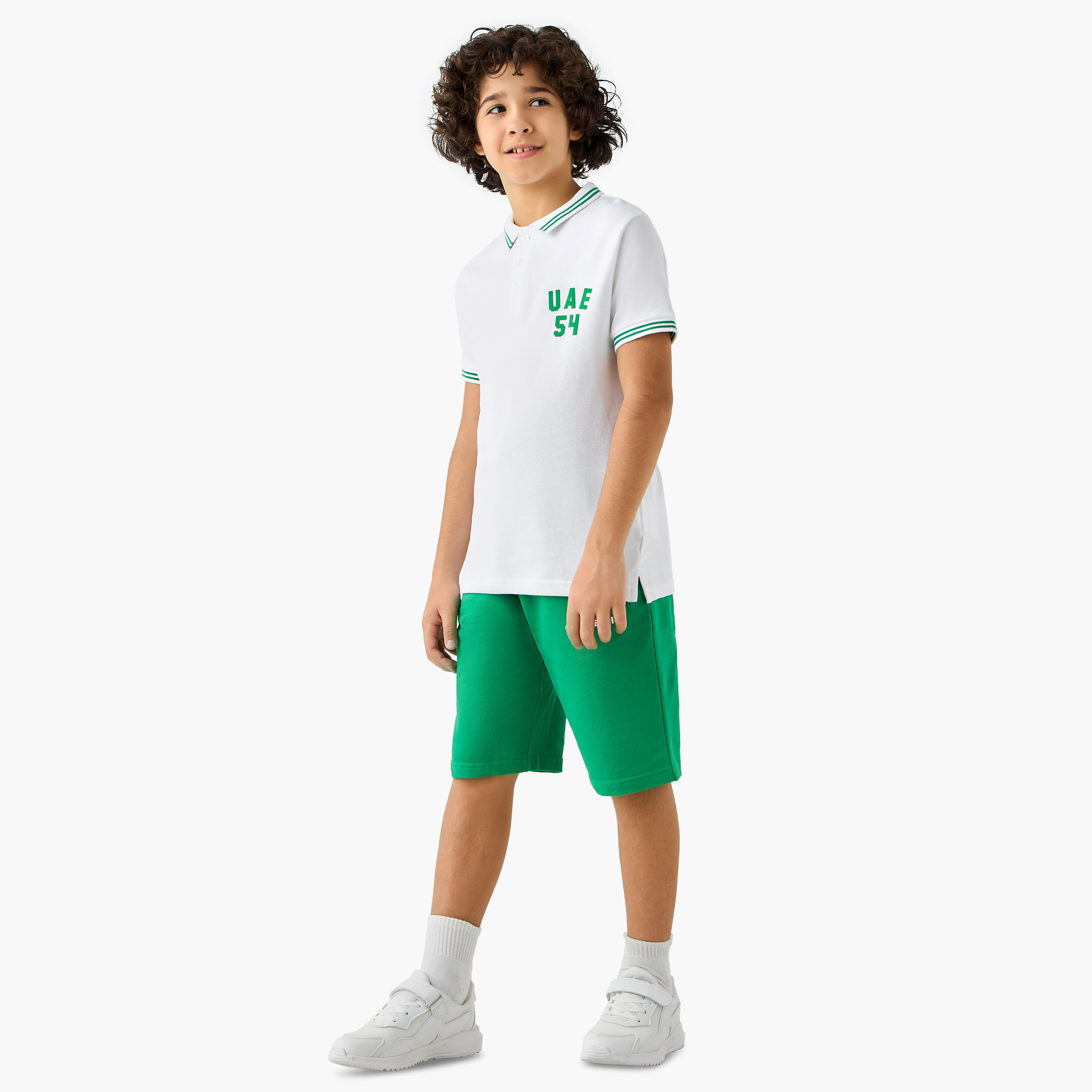 تيشيرت بولو بطبعات اليوم الوطني الإماراتي من جونيورز-boys-clothing-tshirtsandpolos-image-2