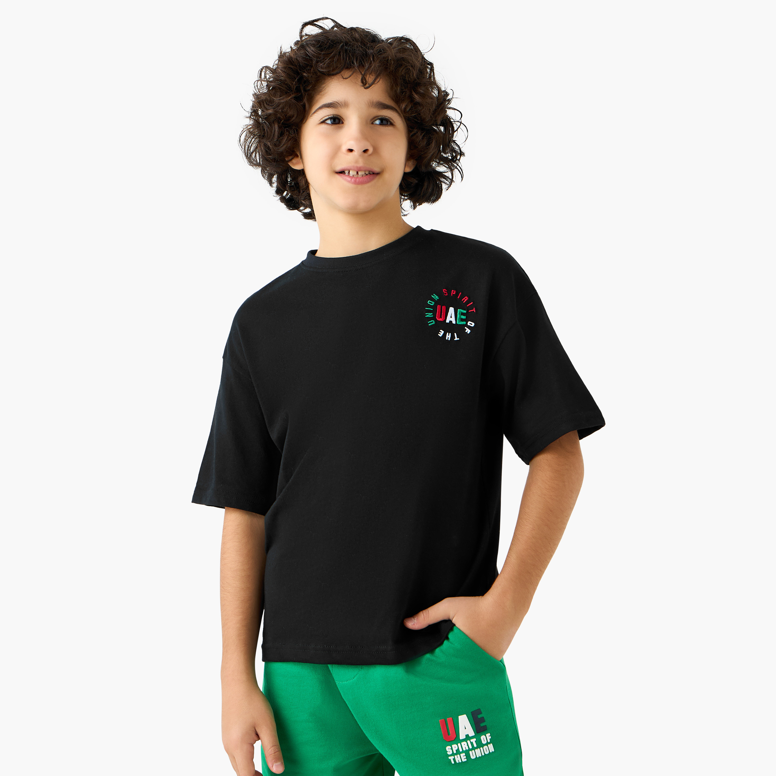 Juniors UAE National Day Print T-Shirt with Short Sleeves-boys-clothing-tshirtsandpolos-image-1