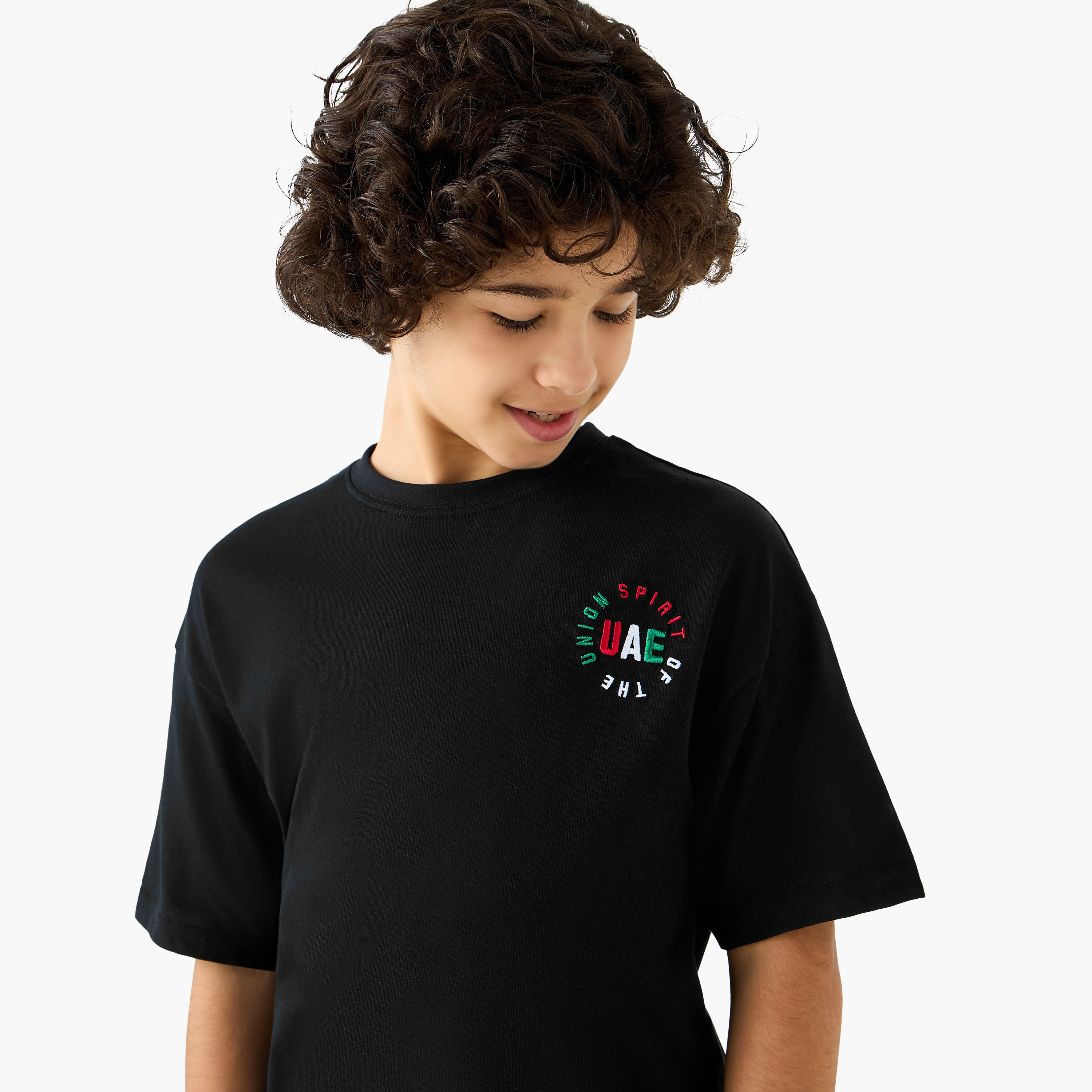 Juniors UAE National Day Print T-Shirt with Short Sleeves-boys-clothing-tshirtsandpolos-image-4