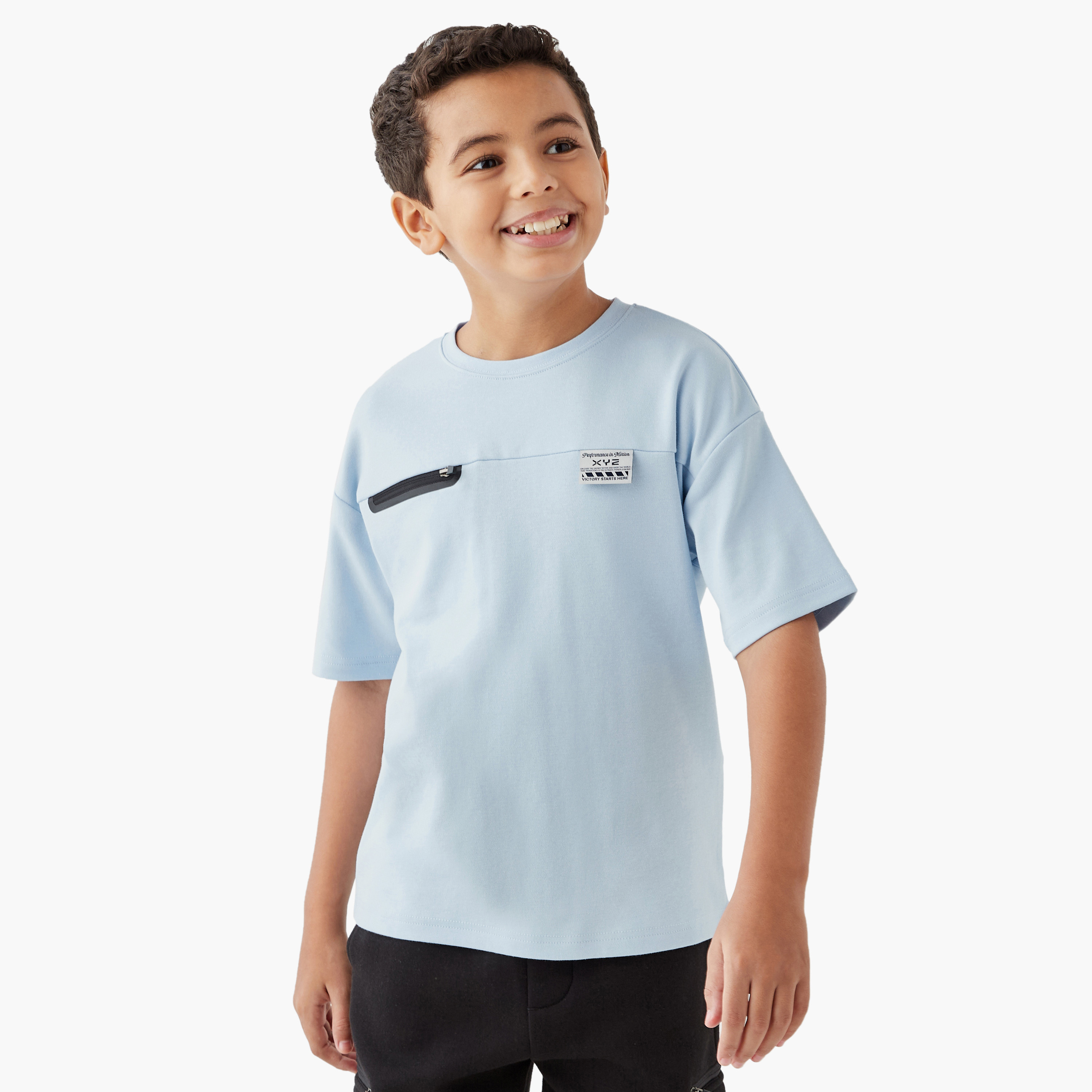 XYZ Logo Applique T-shirt with Short Sleeves and Chest Pocket-boys-clothing-sportswear-tops-image-1