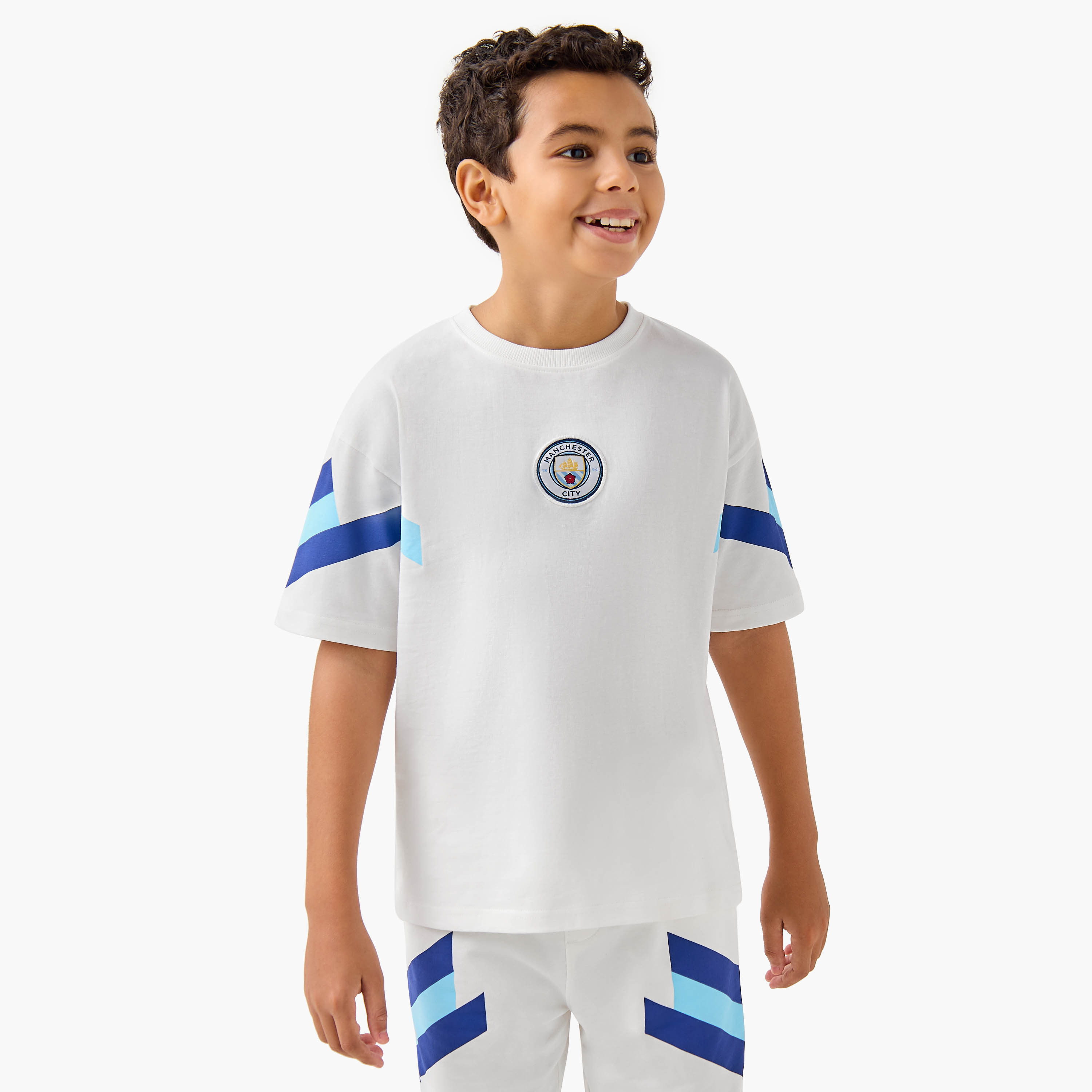 طقم تيشيرت وشورت بزخارف مانشستر سيتي-boys-clothing-setsandcoords-image-2