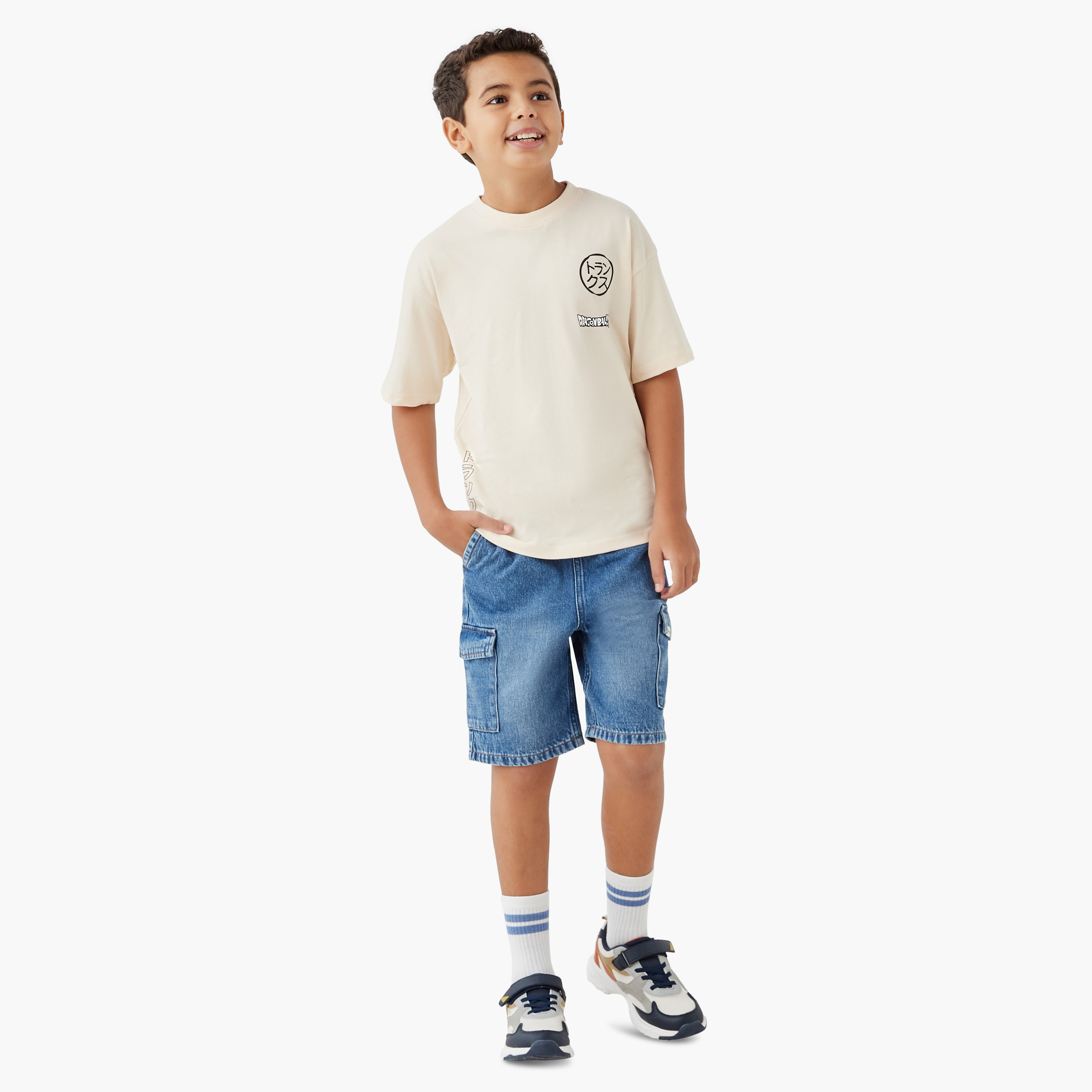 تيشيرت بطبعات دراجون بول زد وأكمام قصيرة من سبيستون-boys-clothing-tshirtsandpolos-image-2