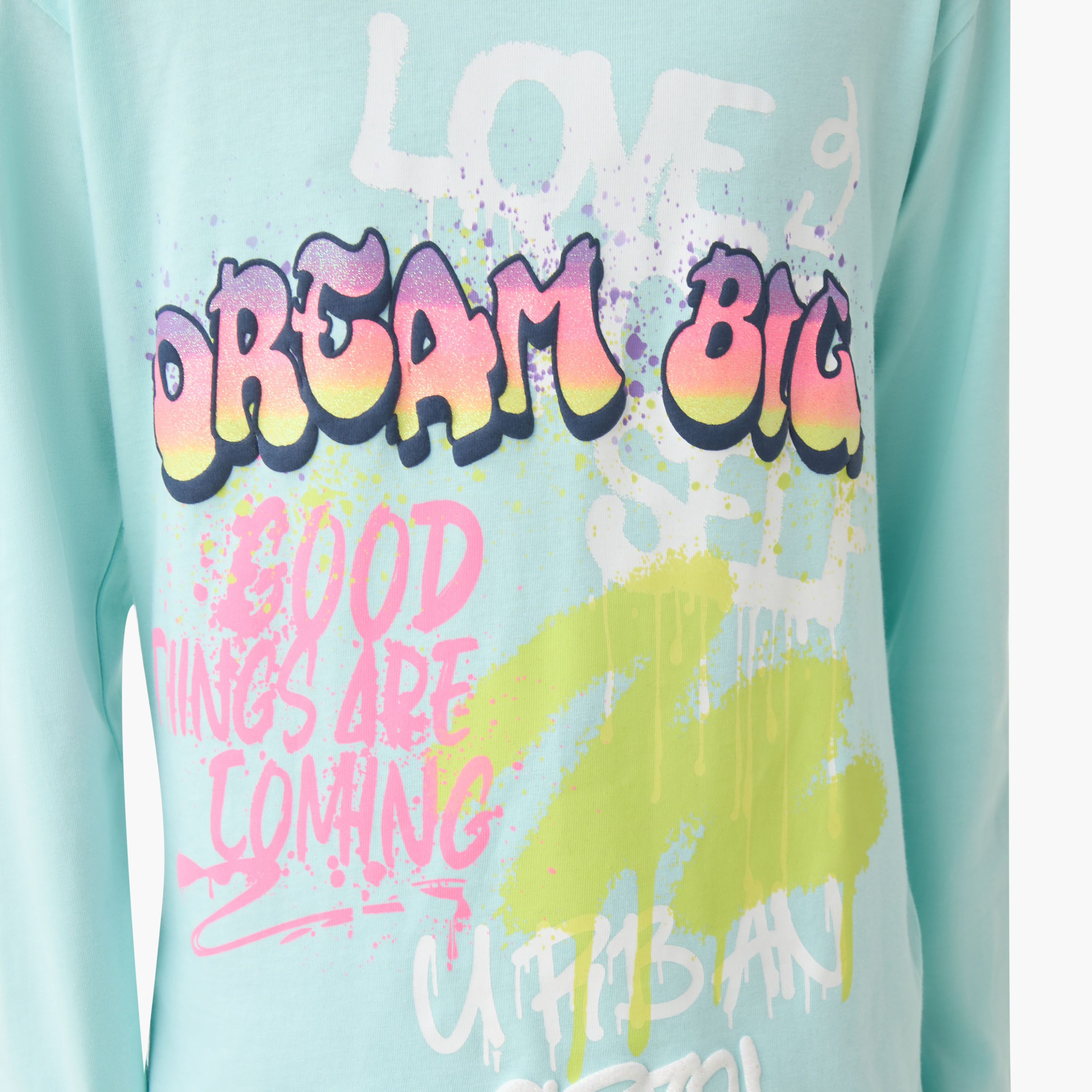 تيشيرت بأكمام طويلة وطبعات جرافيتي وياقة ضيقة من جونيورز-girls-clothing-tshirts-image-5