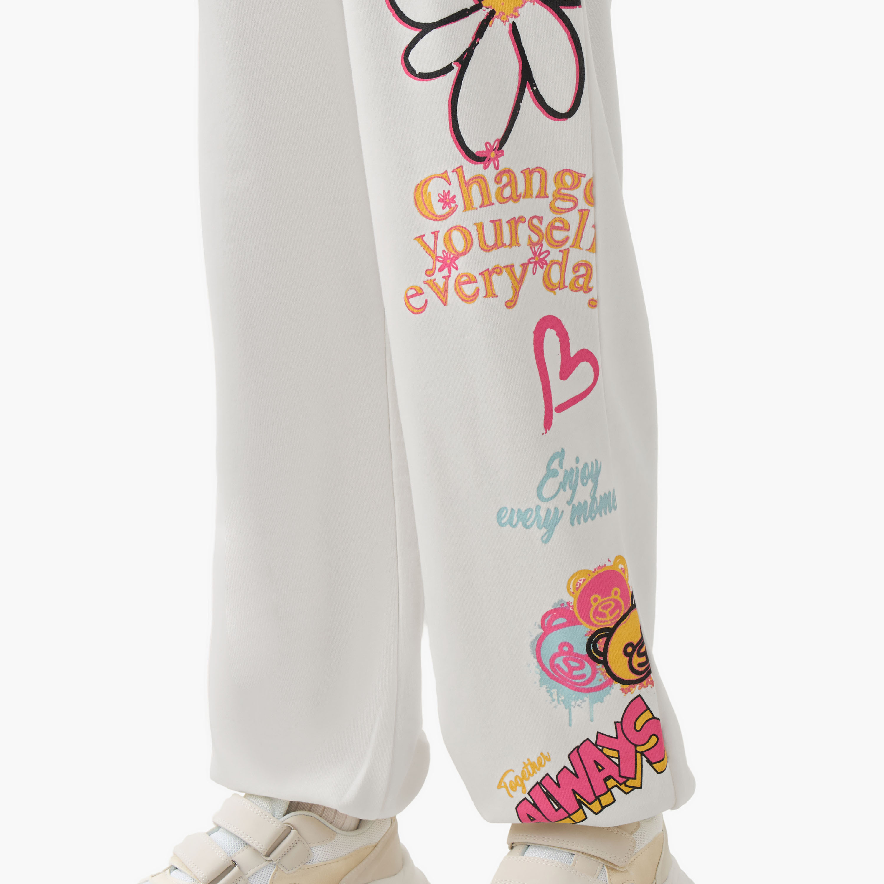 Juniors Elastic Wait Joggers with Graphic Print-girls-clothing-bottoms-joggersandtrackpants-image-5