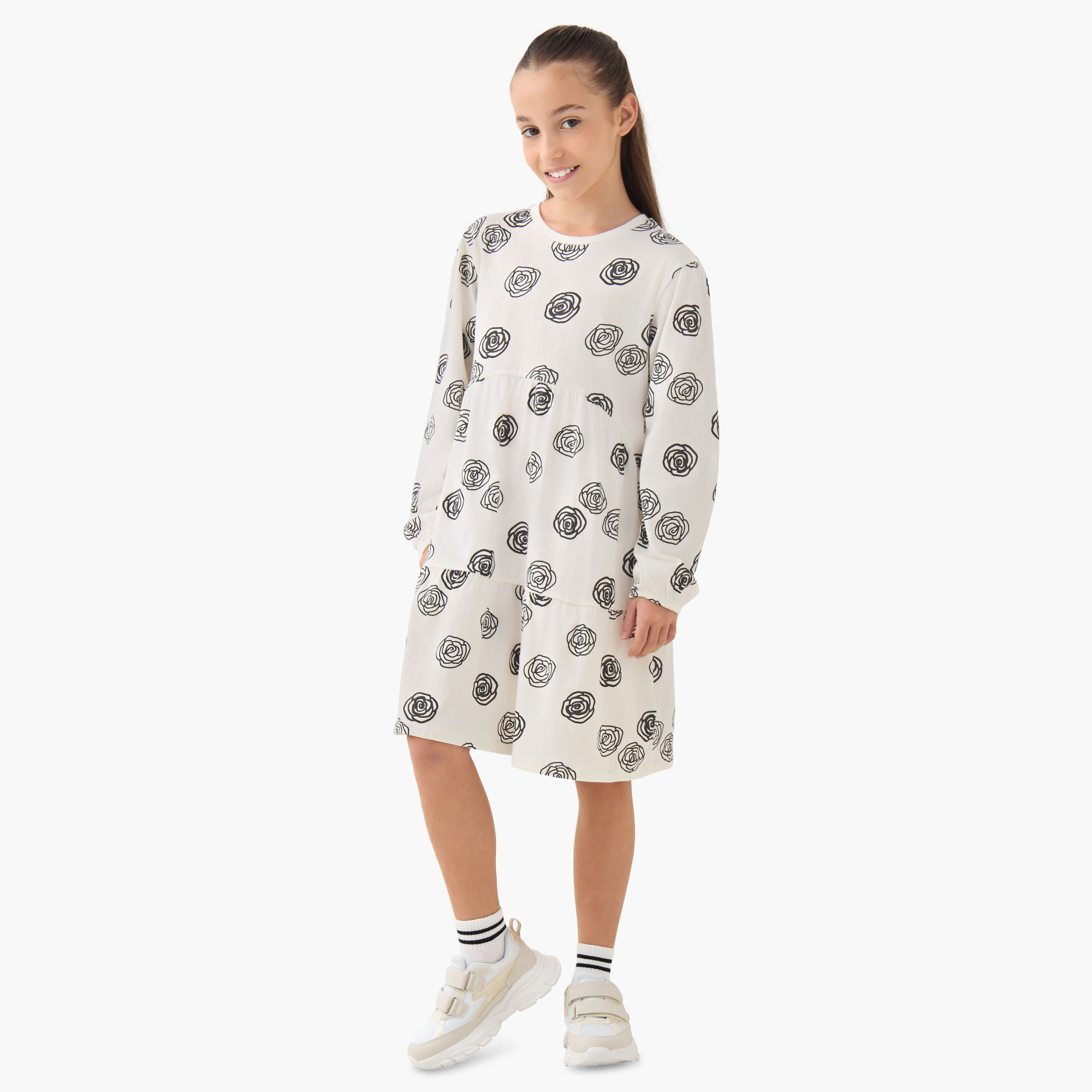 فستان بياقة مستديرة وأكمام طويلة بقصة خصر منخفض بطبعات زهور من جونيورز-girls-clothing-dressesandjumpsuits-image-2
