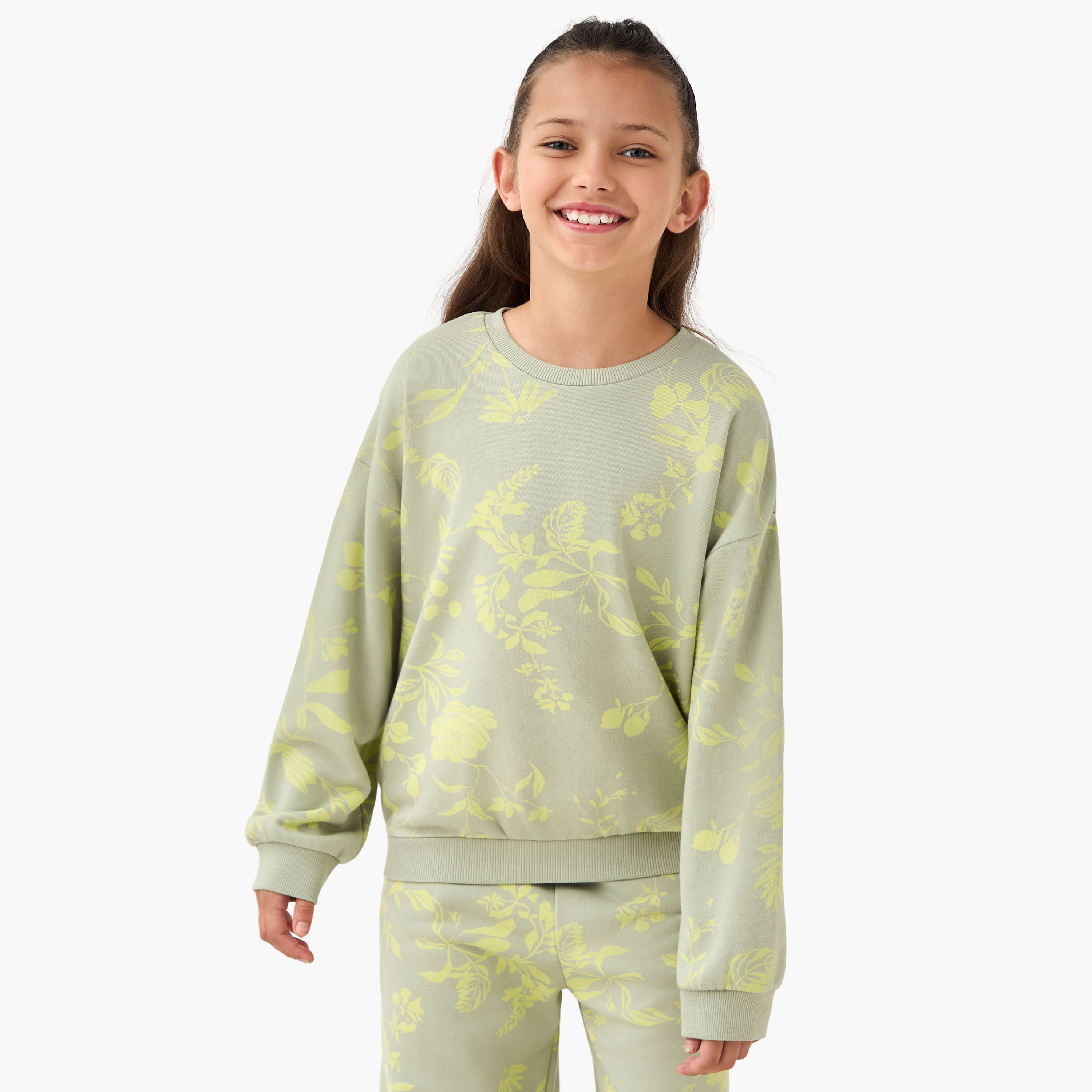 سويت شيرت بأكمام طويلة وطبعات زهرية من جونيورز-girls-clothing-winterwear-sweatshirts-image-1