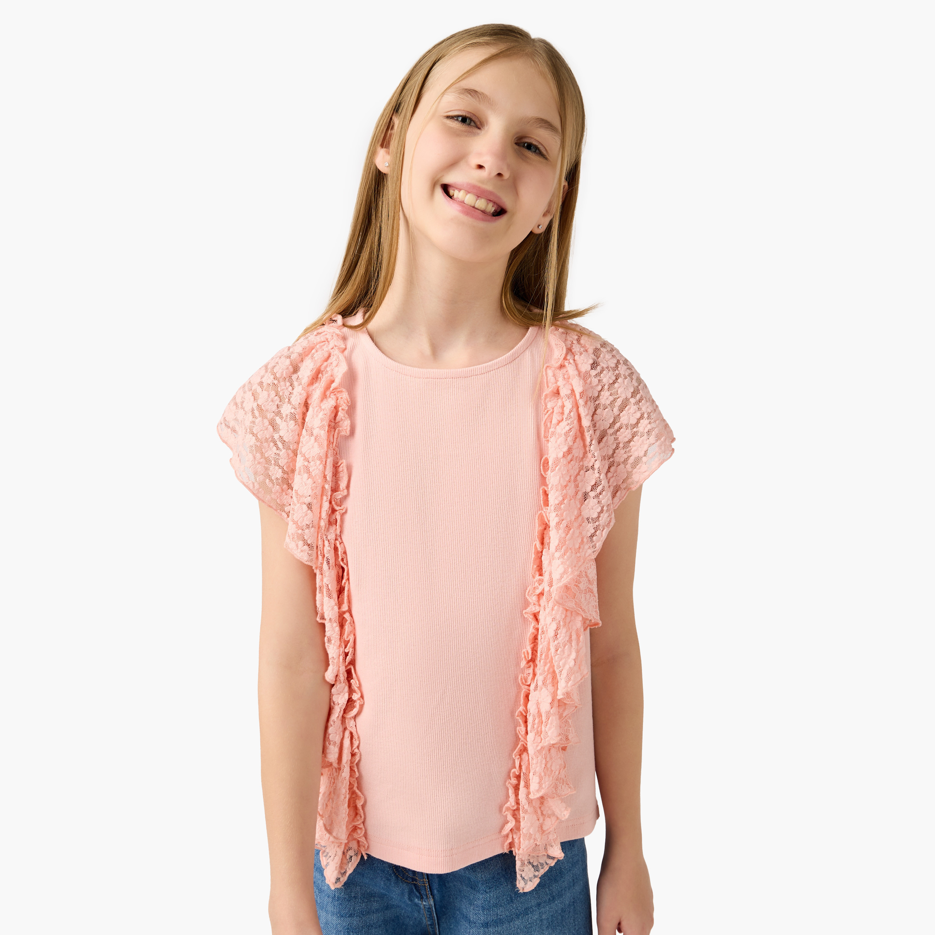 تيشيرت بياقة مستديرة مع تقليمات دانتيل من جونيورز-girls-clothing-blousesandshirts-image-5