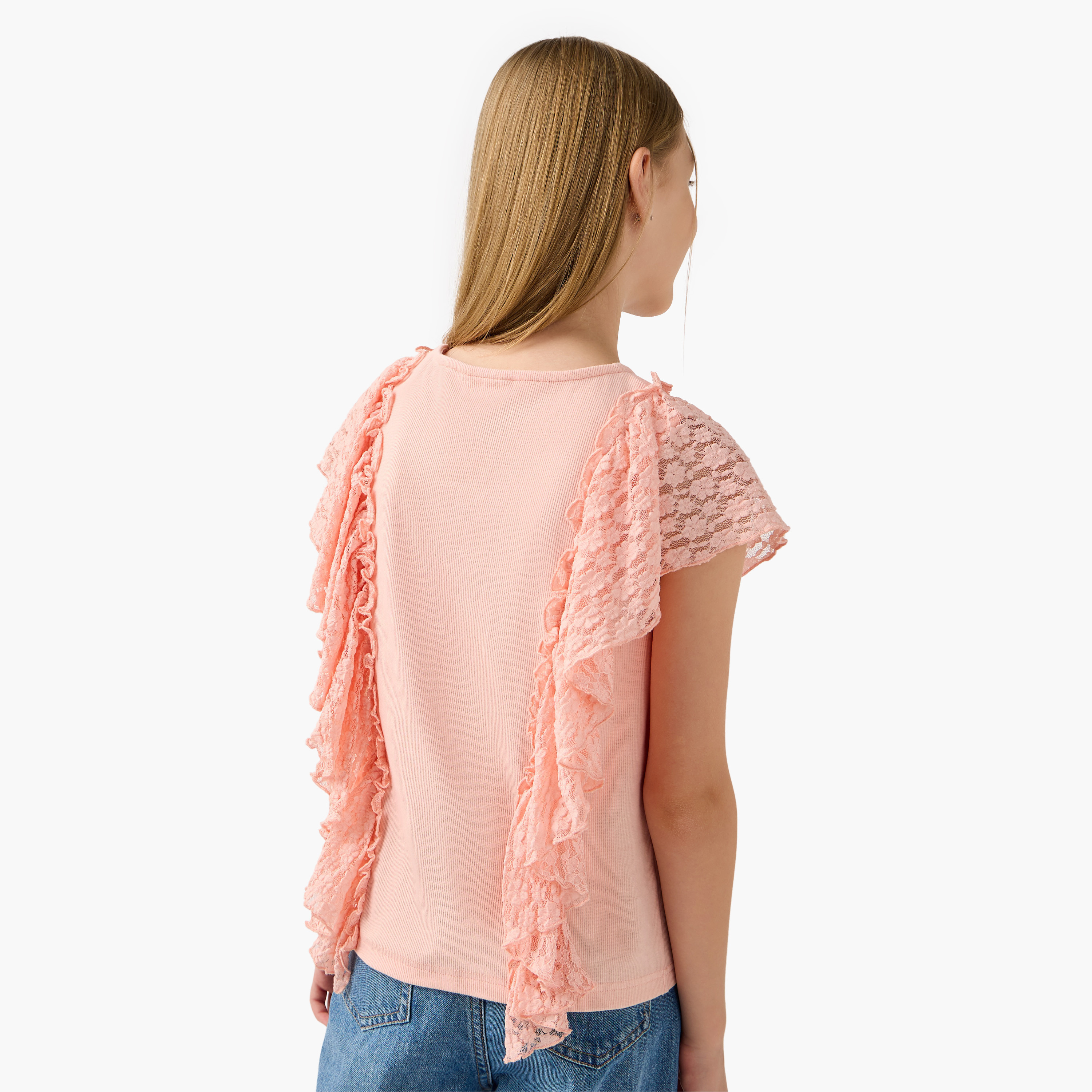 تيشيرت بياقة مستديرة مع تقليمات دانتيل من جونيورز-girls-clothing-blousesandshirts-image-3