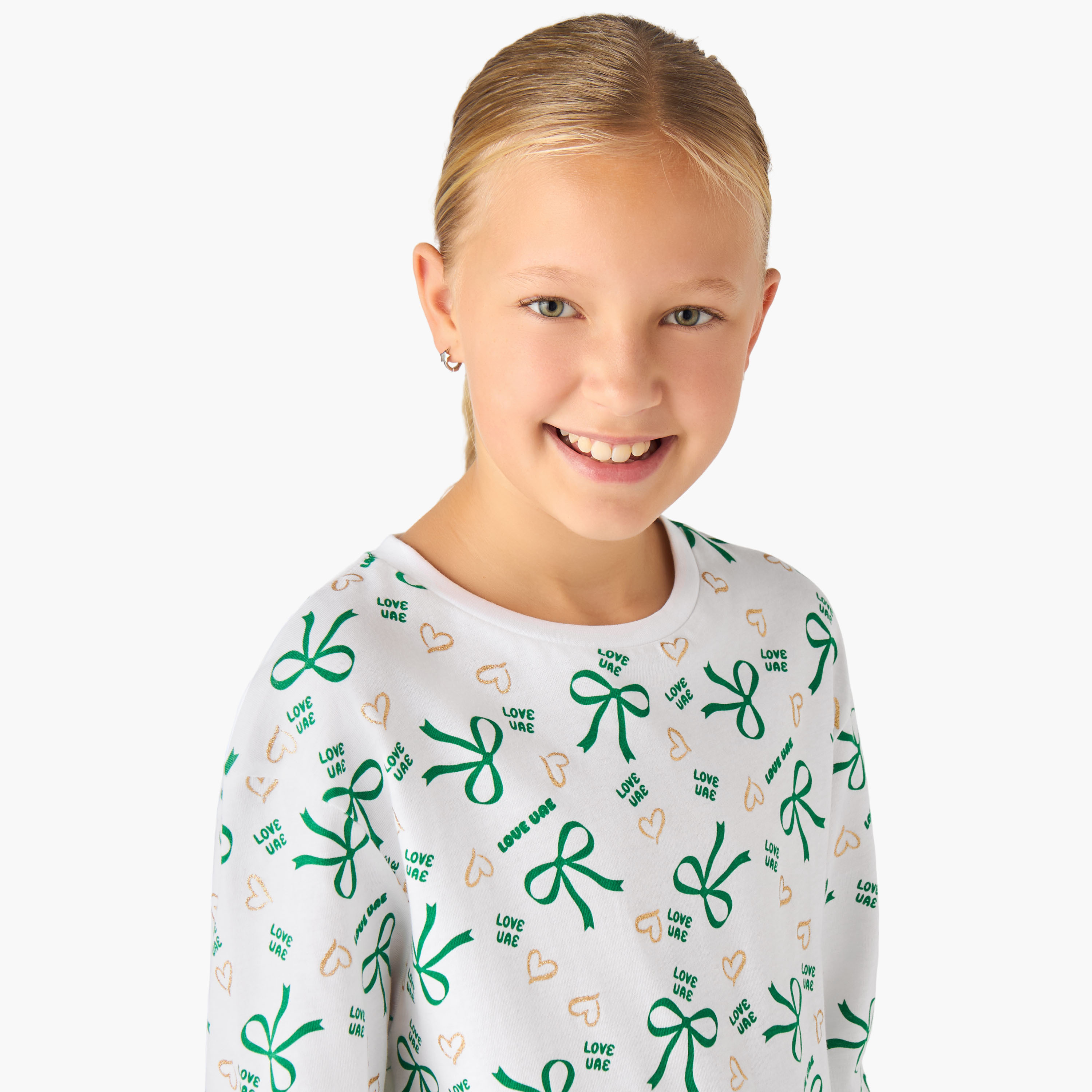 تيشيرت بياقة ضيقة وطبعات اليوم الوطني الإماراتي للبنات من جونيورز - قطن - أكمام طويلة-girls-clothing-tshirts-image-4