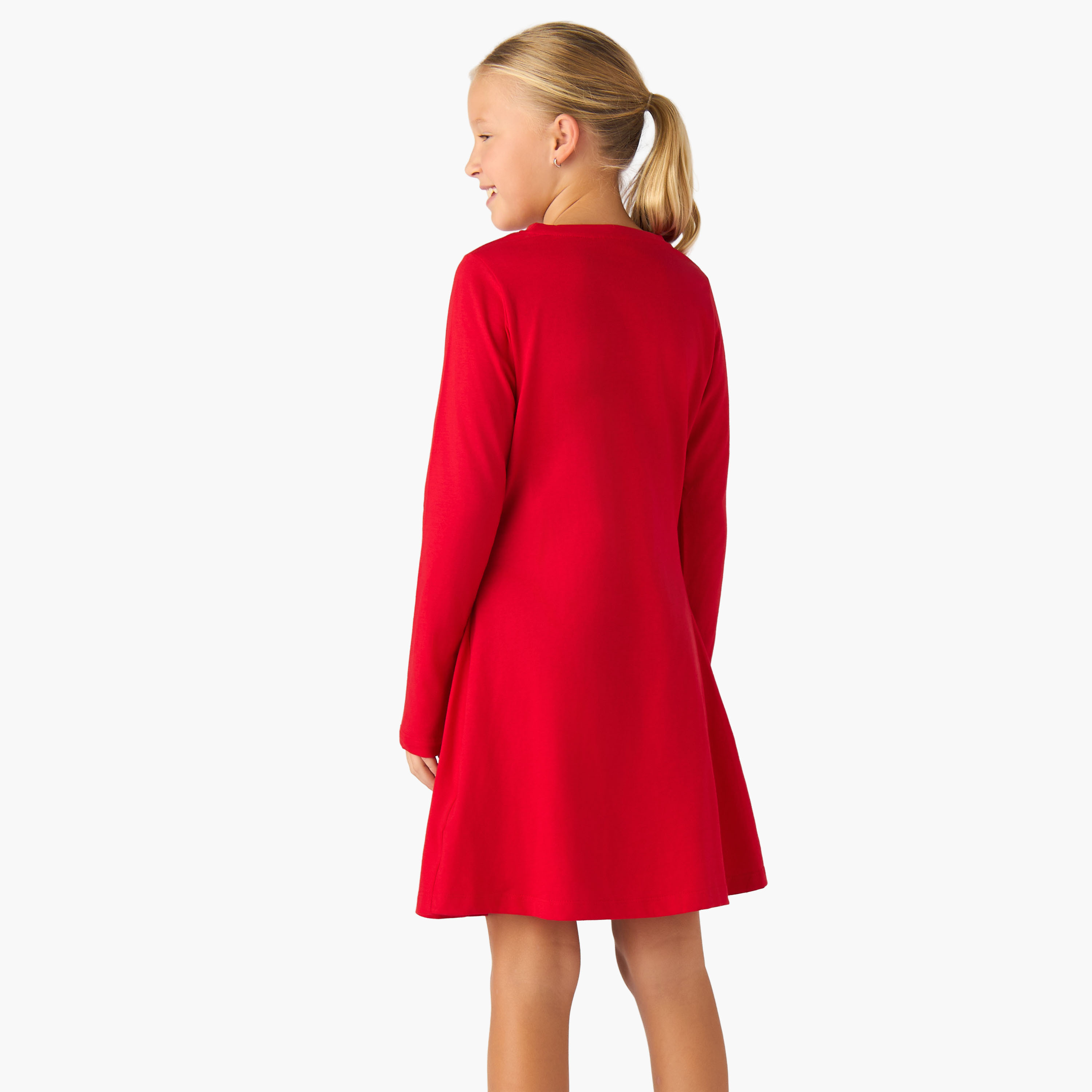 فستان بطول الركبة وياقة مستديرة وأكمام طويلة وطبعات يوم الإمارات الوطني من جونيورز-girls-clothing-dressesandjumpsuits-image-3