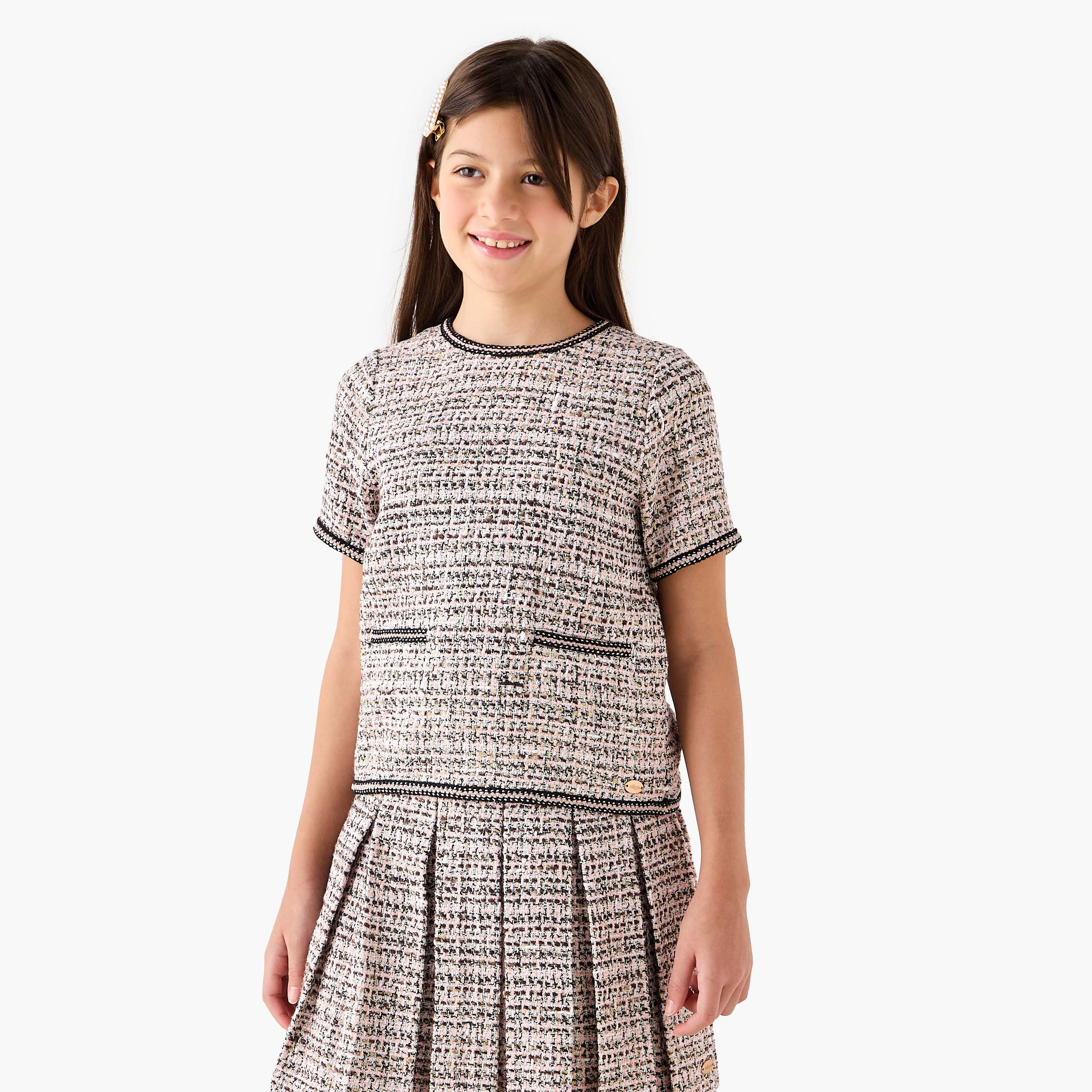 طقم بلوزة بارزة الملمس بأكمام قصيرة وتنورة بكسرات من إليجو-girls-clothing-blousesandshirts-image-5