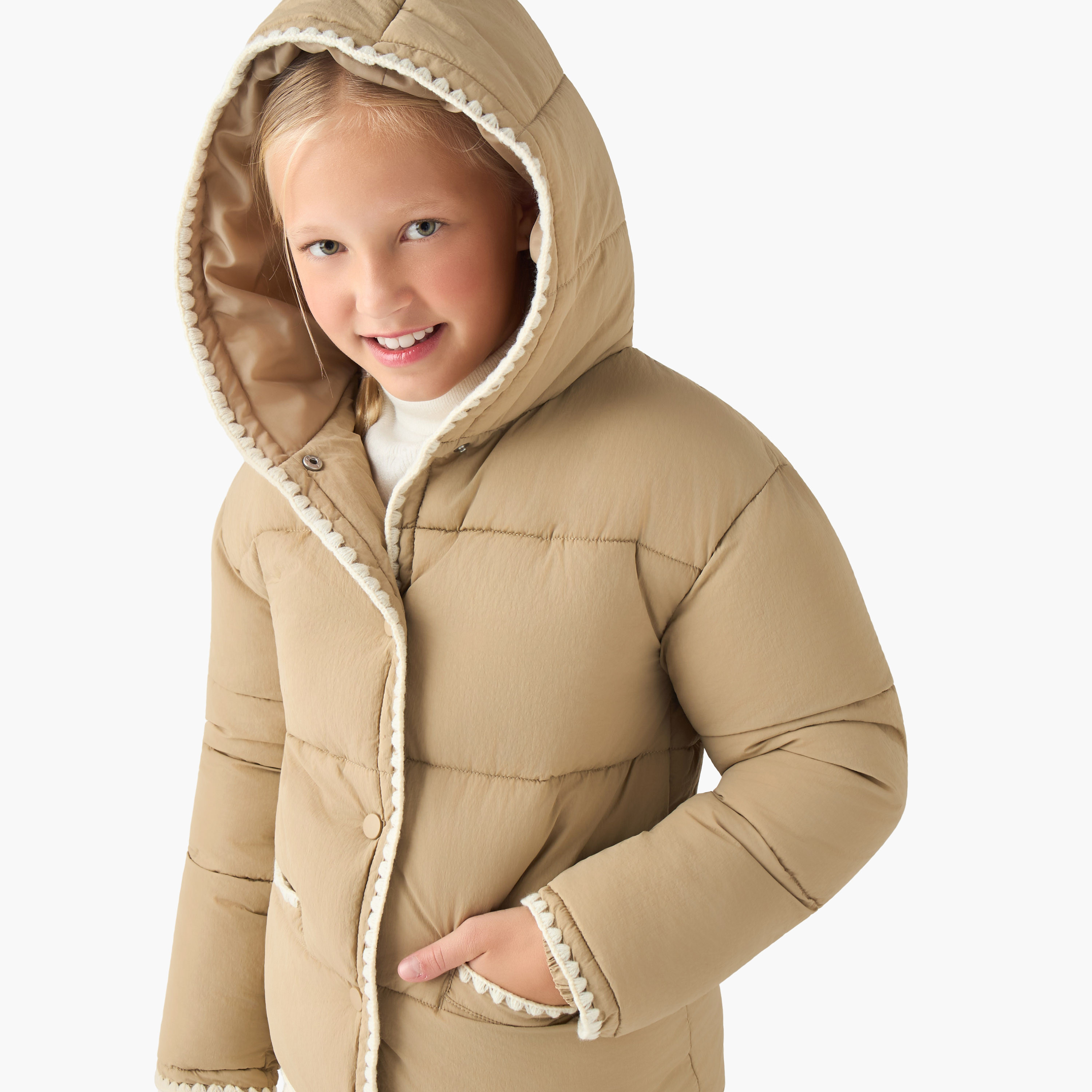 جاكيت ثقيل منفوخ بقبعة وأزرار إغلاق وحواف صدفية من إليجو-girls-clothing-winterwear-jacketsandcoats-image-5