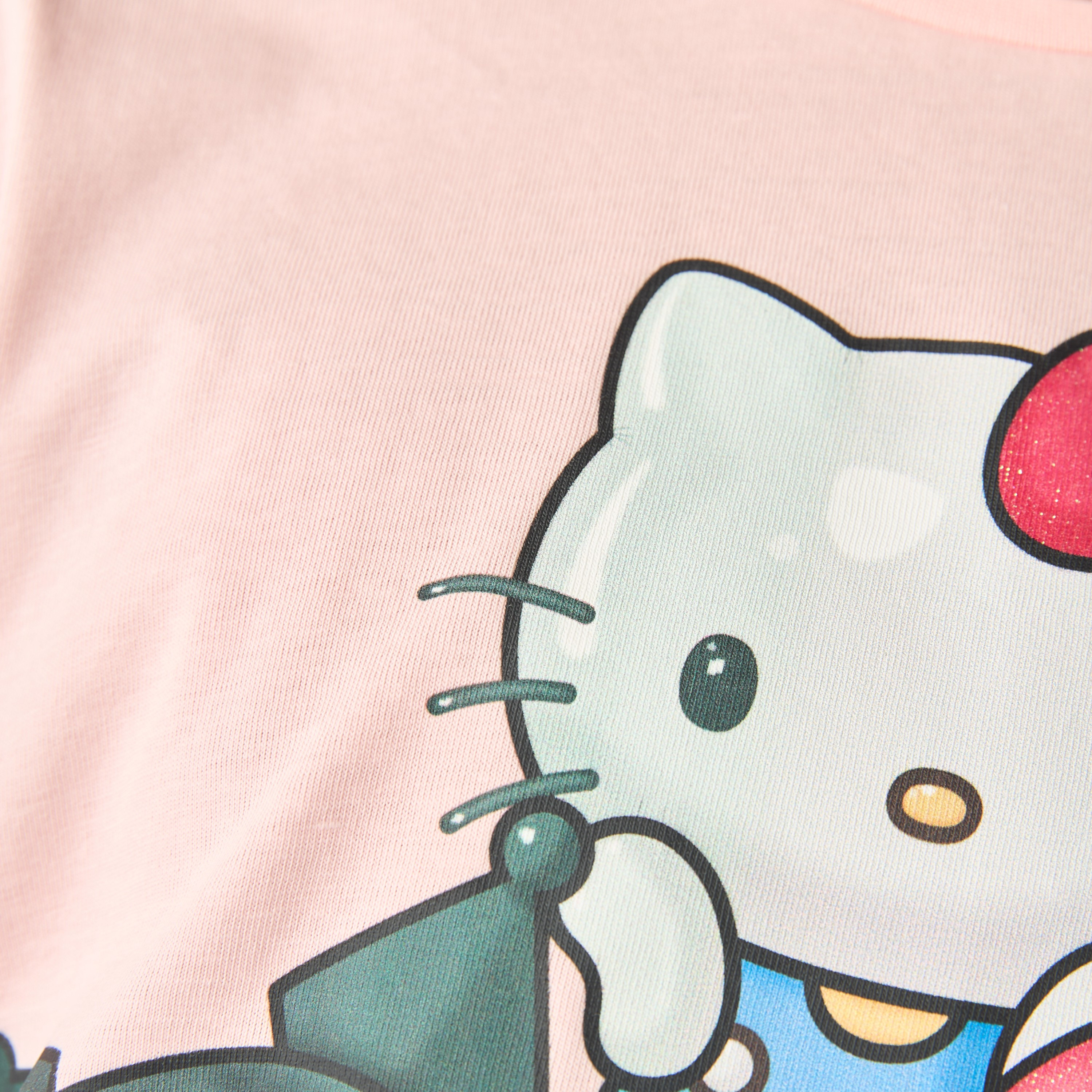 تيشيرت بأكمام قصيرة وطبعات هالو كيتي والأصدقاء من سانريو-girls-clothing-tshirts-image-5