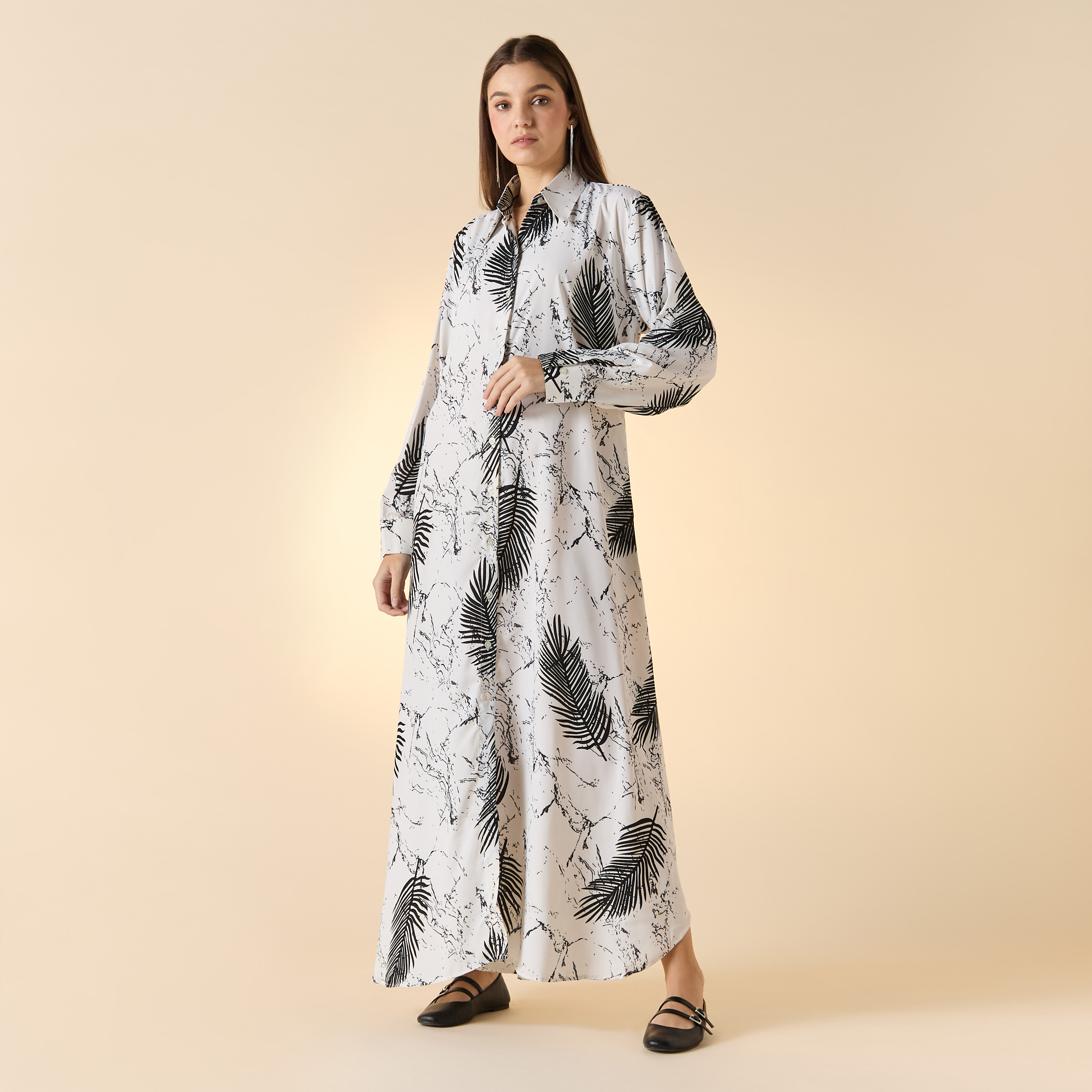 فستان قميص بطبعات أوراق شجر وأكمام طويلة من فيور-women-clothing-dresses-image-1