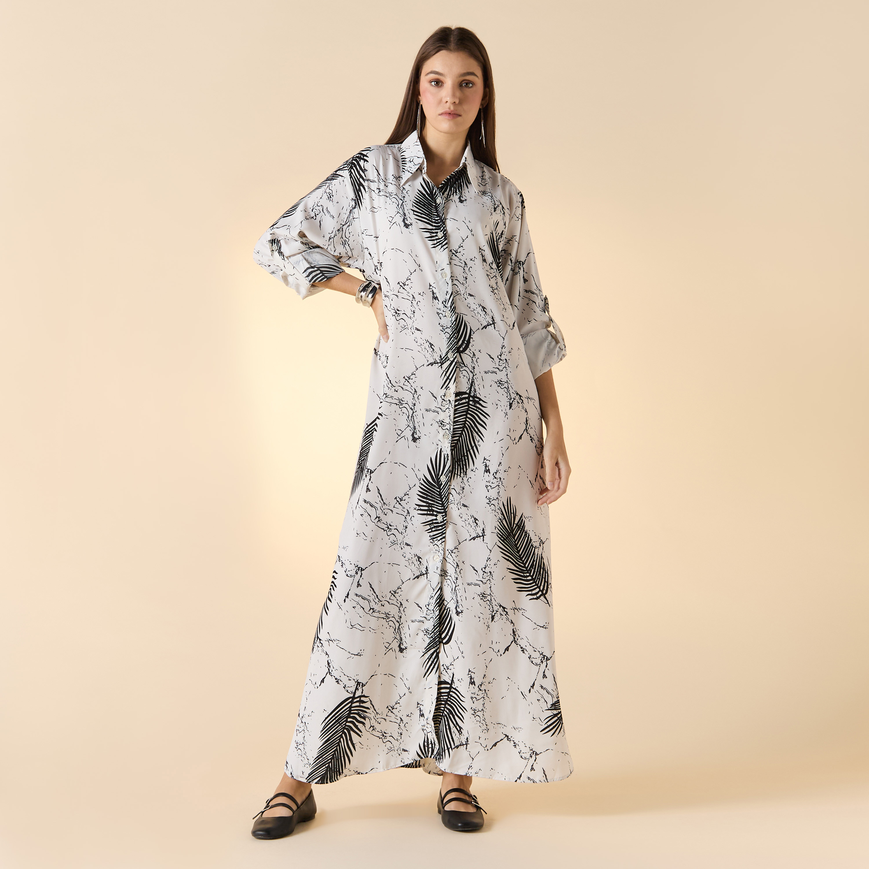 فستان قميص بطبعات أوراق شجر وأكمام طويلة من فيور-women-clothing-dresses-image-3