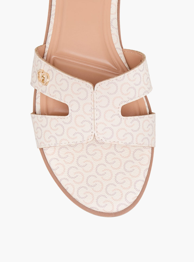 صندل مسطح سهل الارتداء بطبعات مونوجرام للنساء من سيليست-women-shoes-flats-sandals-image-4
