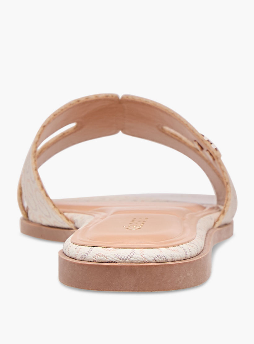 صندل مسطح سهل الارتداء بطبعات مونوجرام للنساء من سيليست-women-shoes-flats-sandals-image-5
