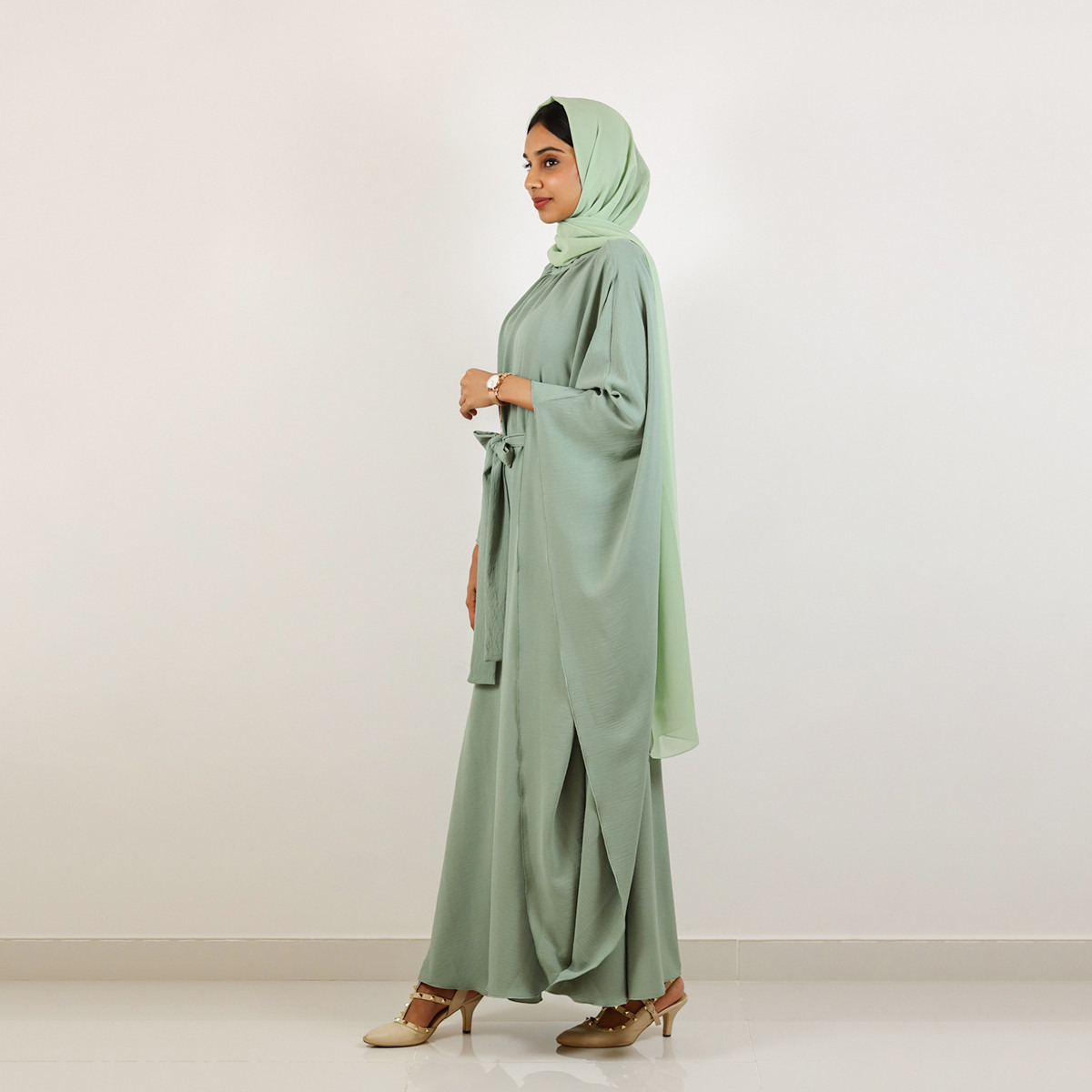 Nukhbaa Solid Abaya with Belt Tie-Ups and Hijab-women-arabicclothing-abayas-image-3