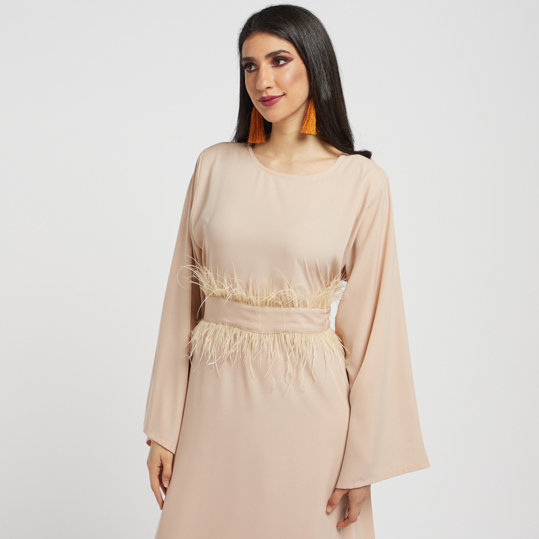 عباية سادة بياقة مستديرة وحزام رباط من نُخبة-women-arabicclothing-abayas-image-3