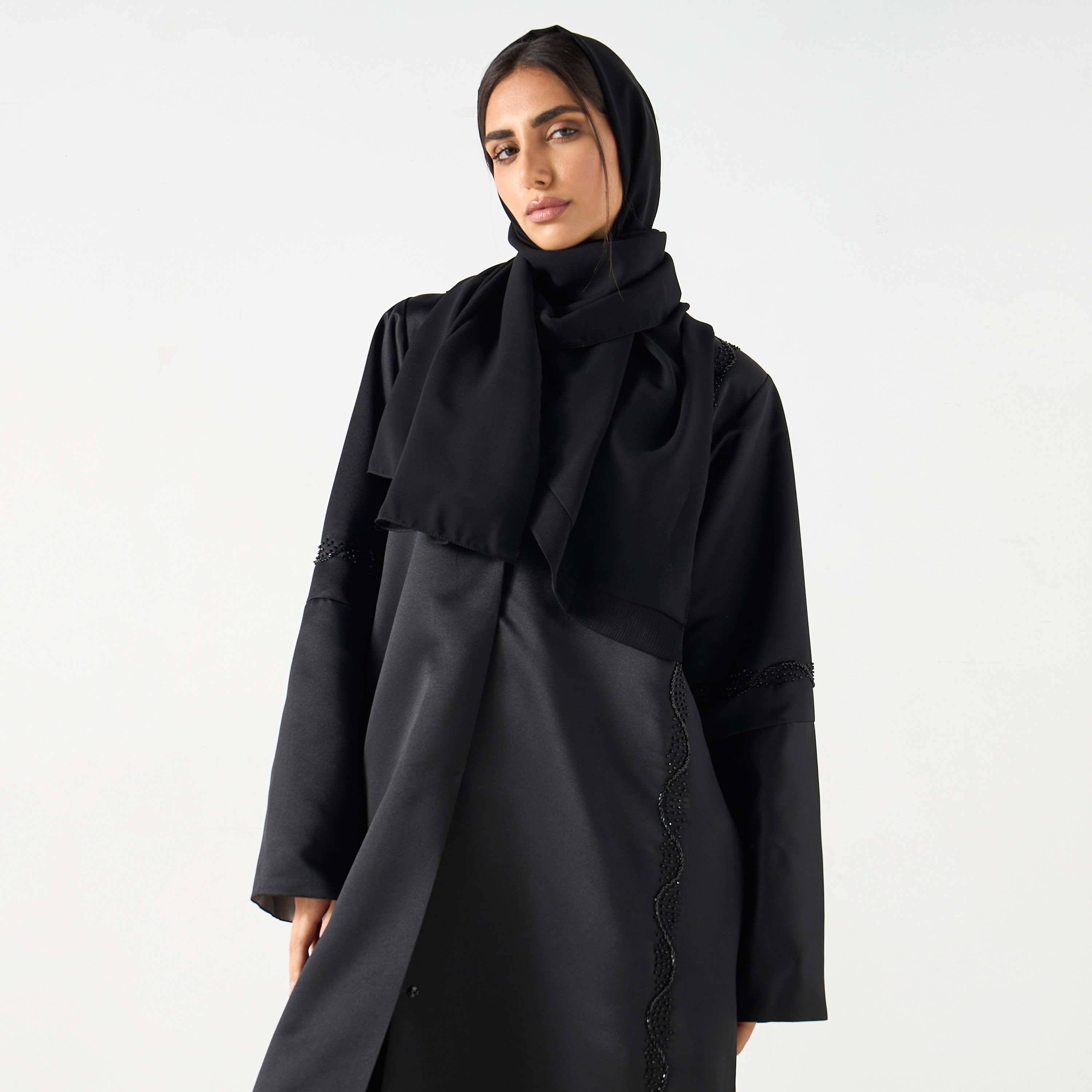 عباية مزينة مع حجاب-women-arabicclothing-abayas-image-3
