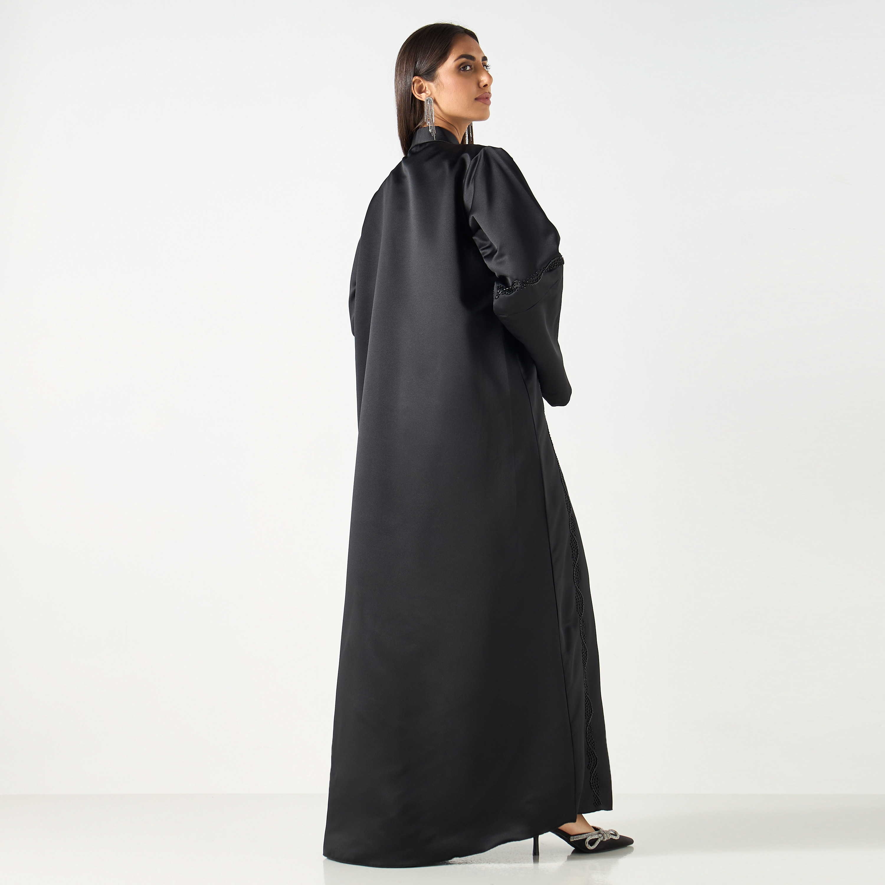 عباية مزينة مع حجاب-women-arabicclothing-abayas-image-5