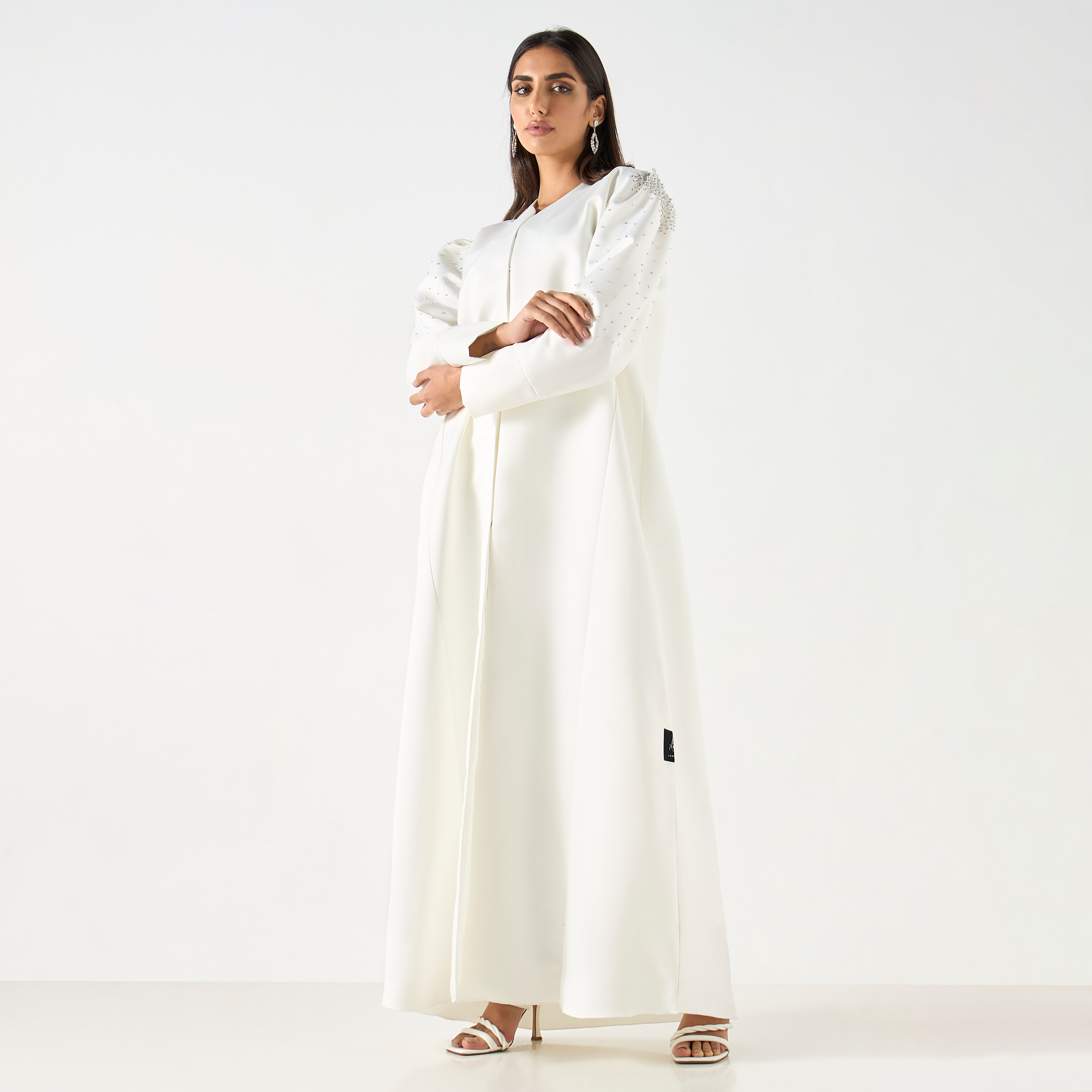 عباية بأكمام مزينة مع حجاب-women-arabicclothing-abayas-image-1