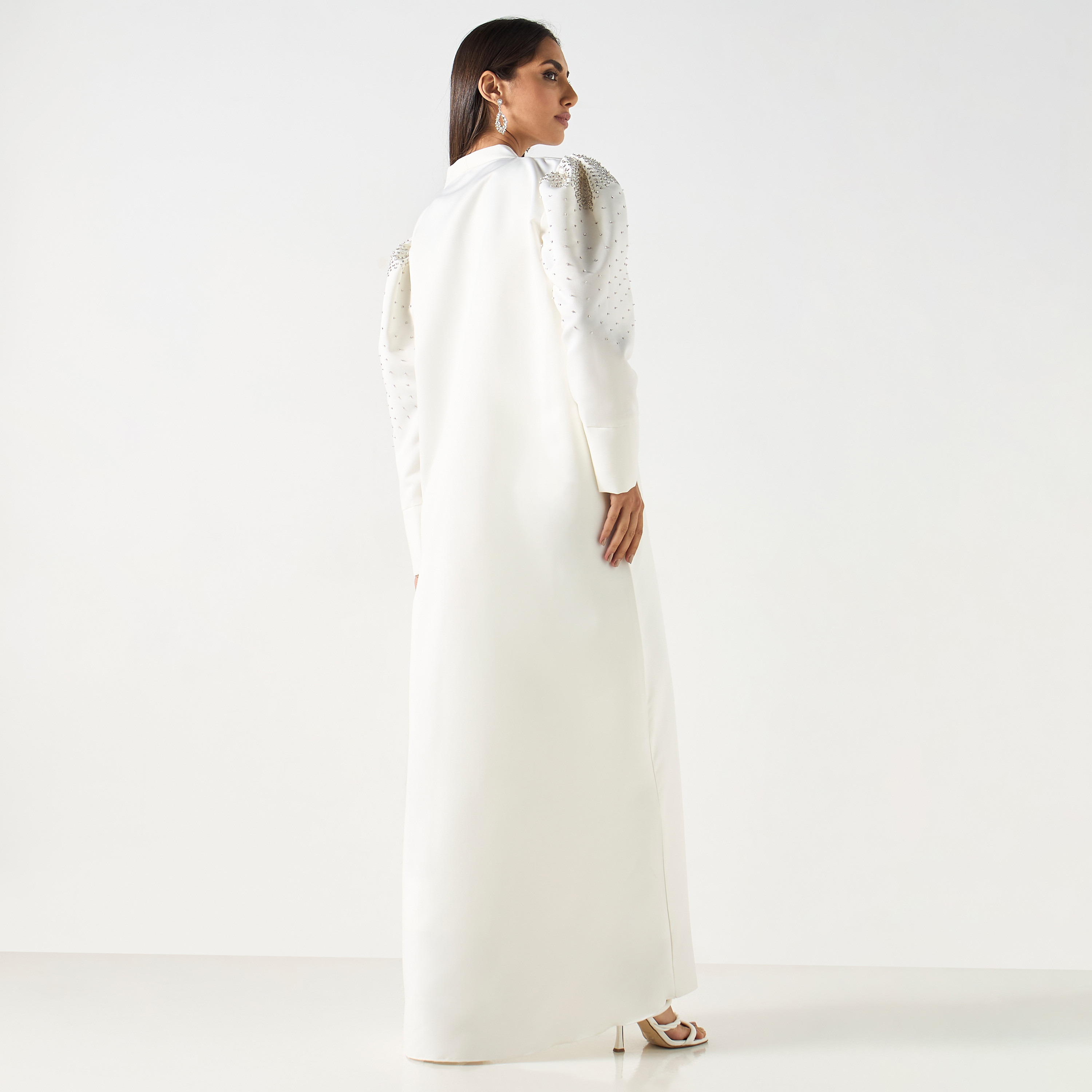 عباية بأكمام مزينة مع حجاب-women-arabicclothing-abayas-image-5