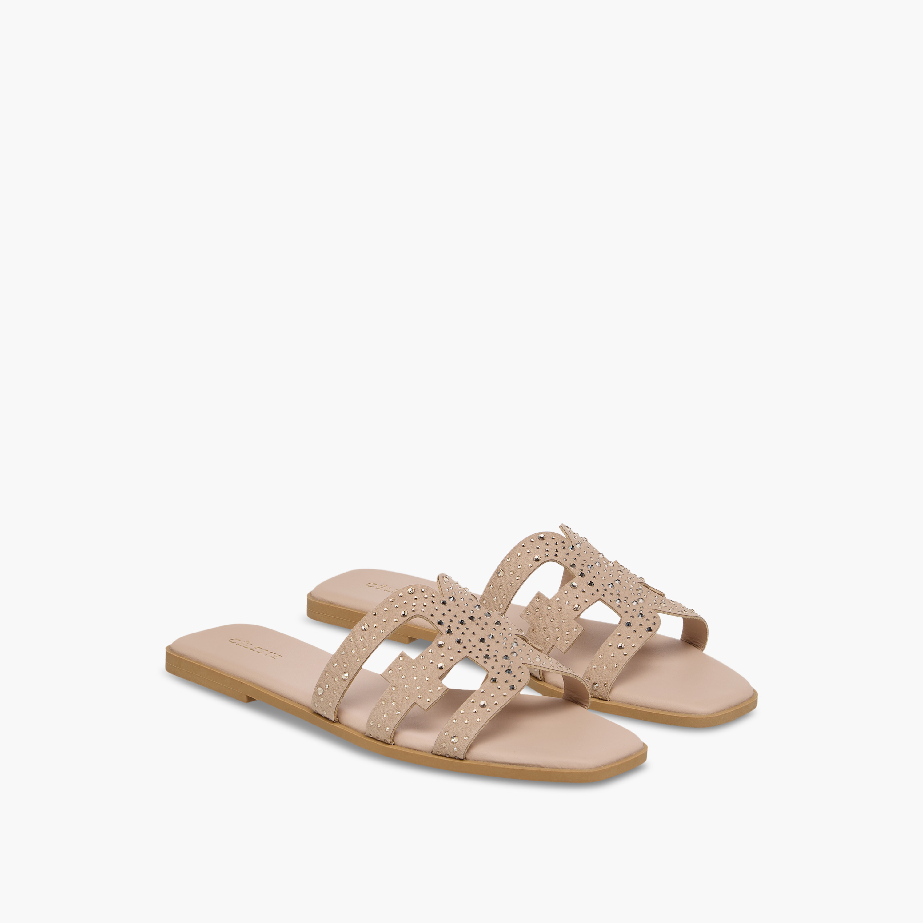صندل مسطح مزين وسهل الارتداء للنساء من سيليست-women-shoes-flats-sandals-image-1