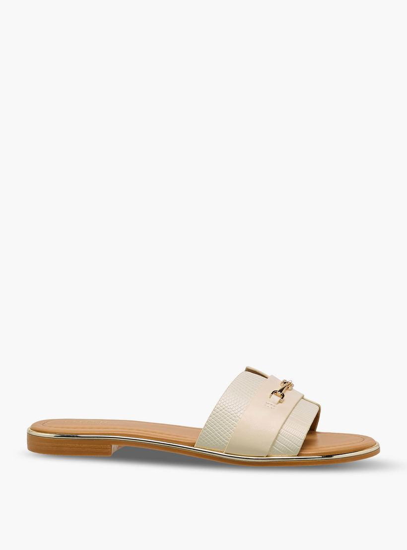 صندل مسطح بمشبك معدني للنساء من سيليست-women-shoes-flats-sandals-image-4