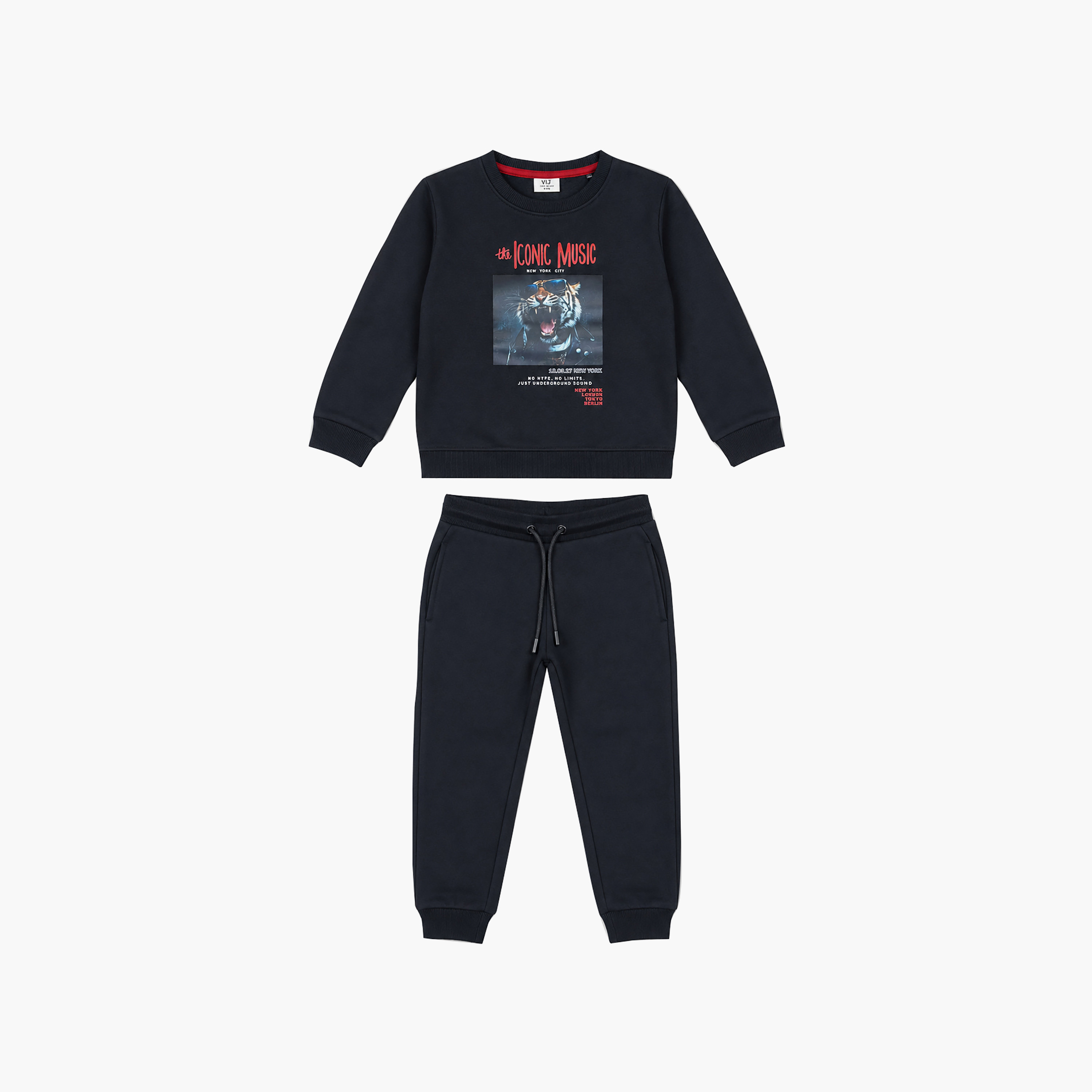 طقم سويت شيرت بأكمام طويلة وبنطال جوجر بمطاط برسمة من فيكتور أند جين-boys-clothing-setsandcoords-image-4